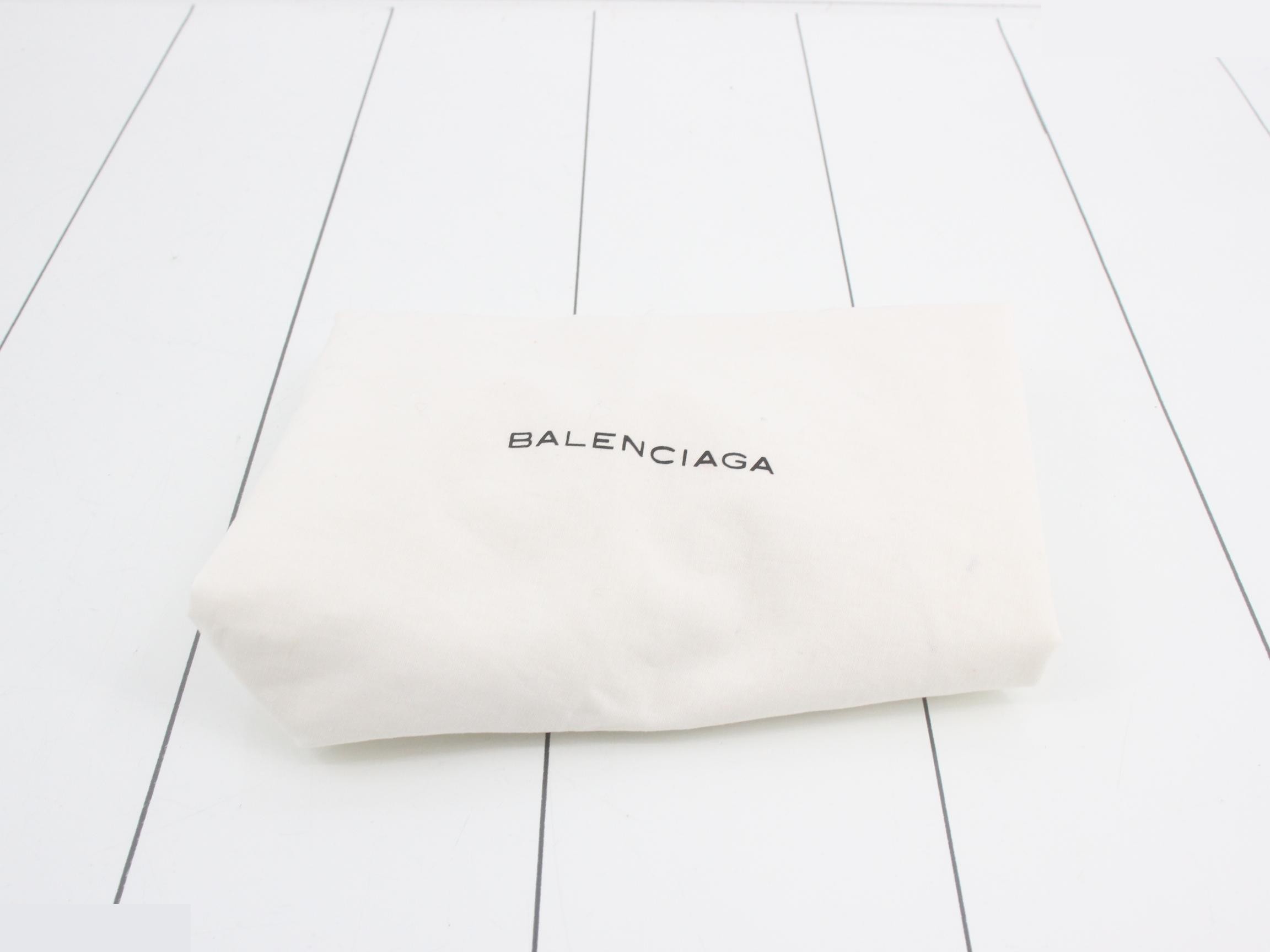 handbag — view 7