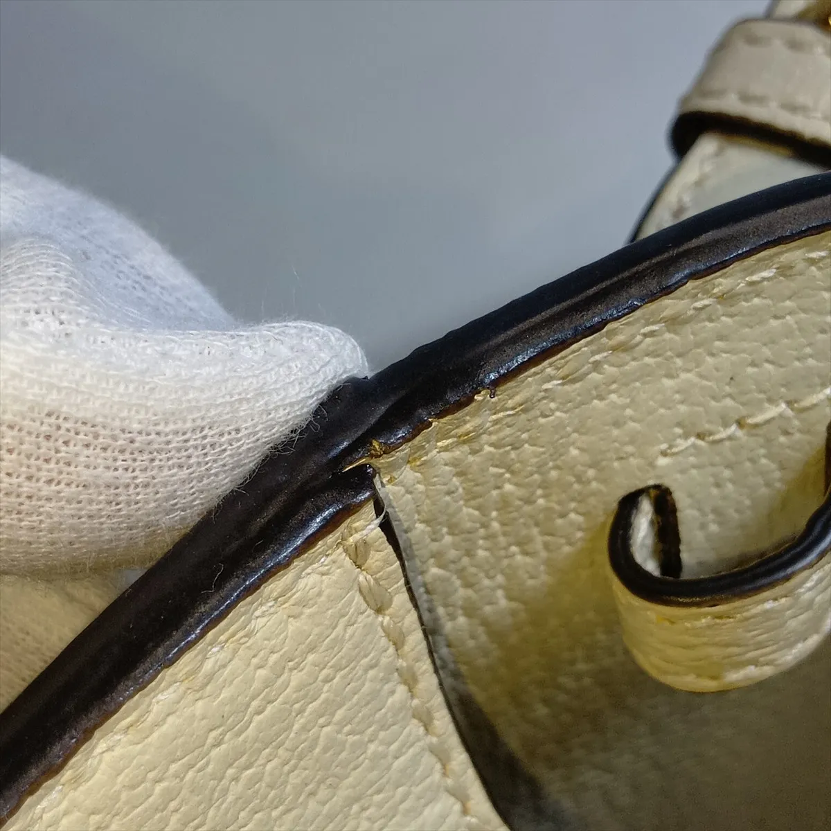 Sylvie 470270 Leather 2-Way Handbag White — view 11