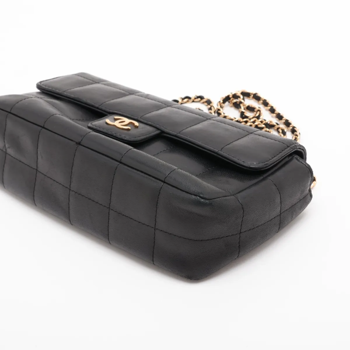 Chocolate Bar Lambskin Chain Shoulder Bag, Black with Gold Hardware, Item No. 12388325 (Serial No. 12) — view 3