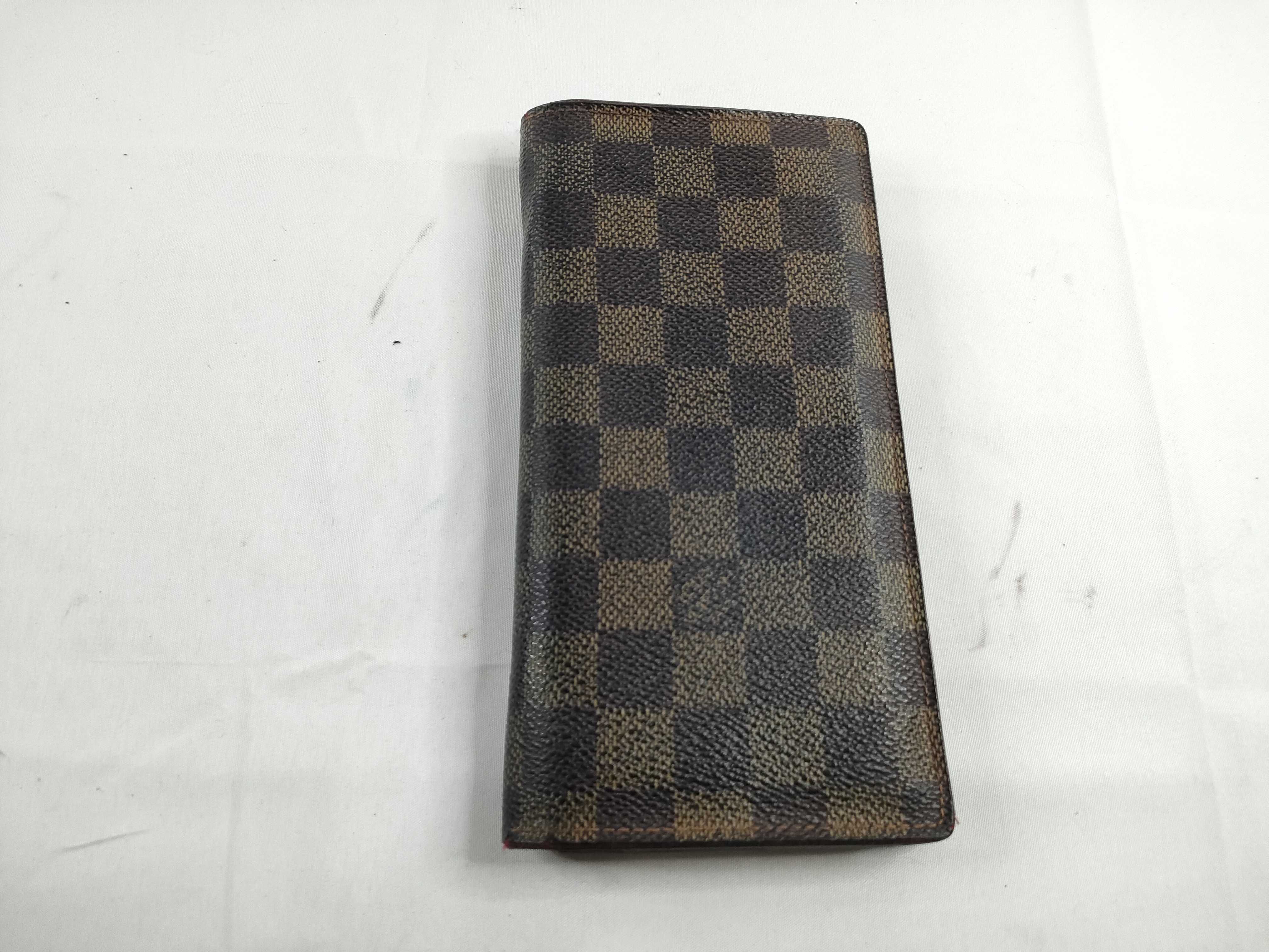 Damier Portefeuille Brazza N60017/SP1048 with initials, box, dust bag, and wallet.