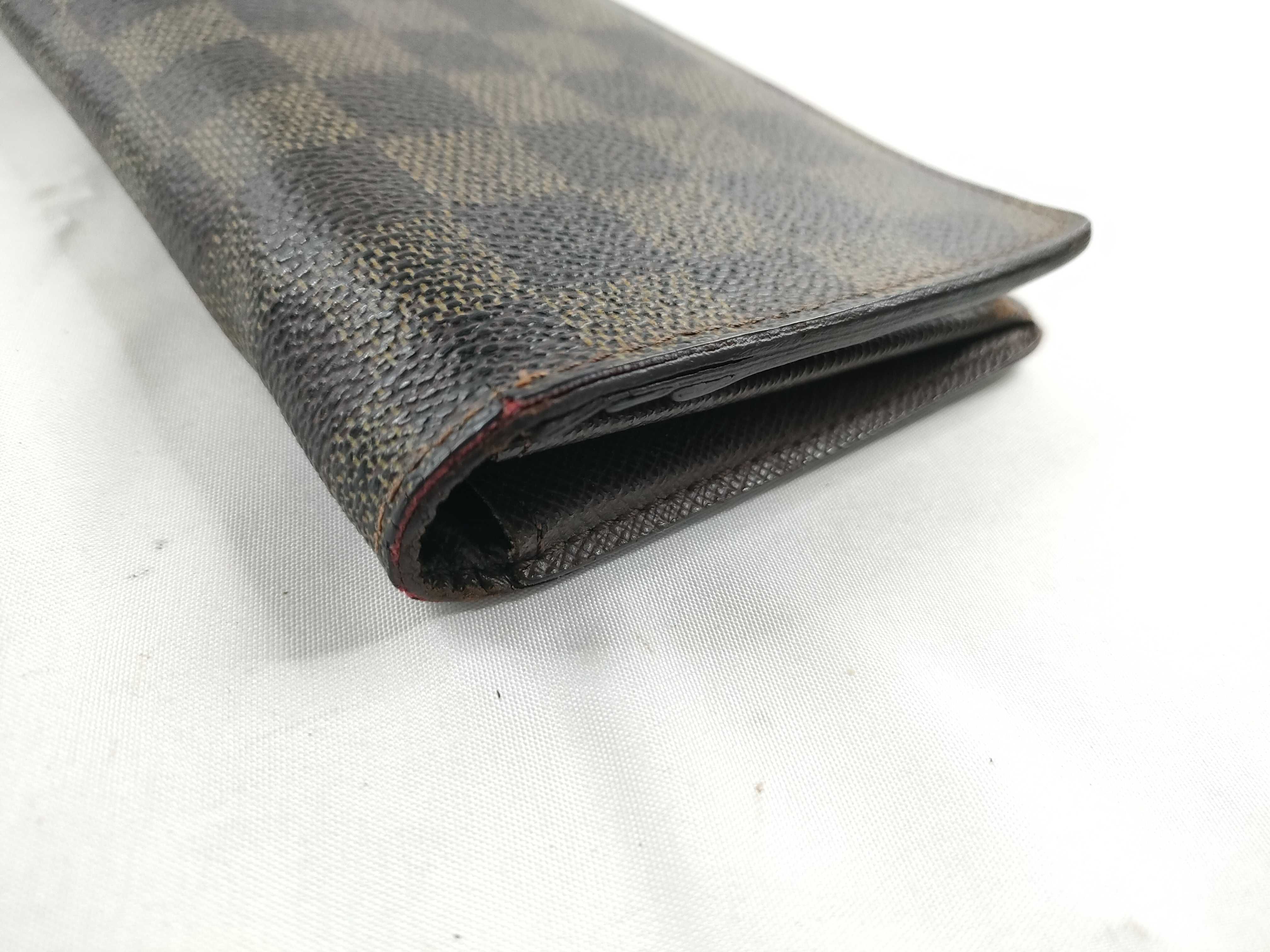 Damier Portefeuille Brazza N60017/SP1048 with initials, box, dust bag, and wallet. — view 3