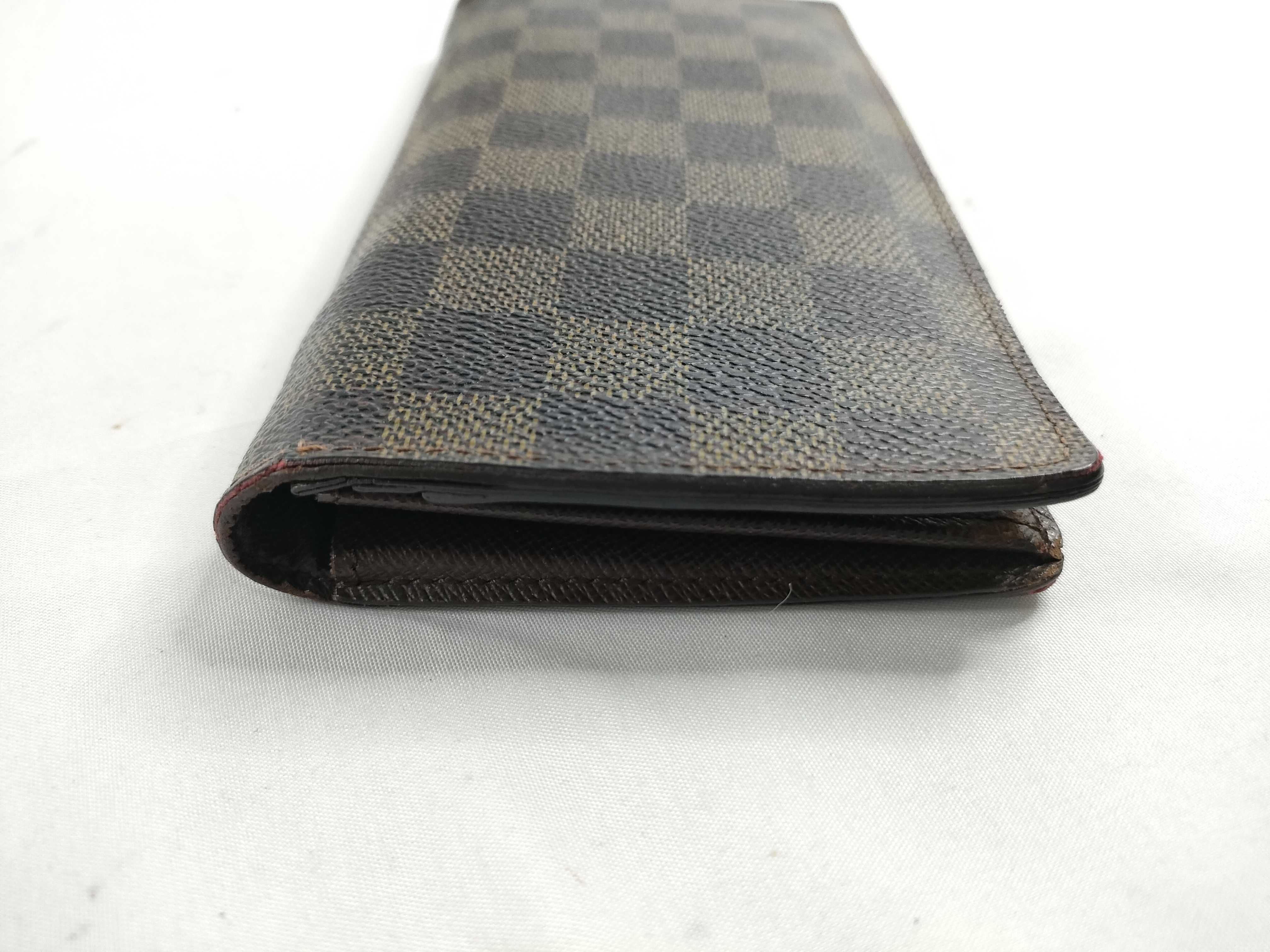 Damier Portefeuille Brazza N60017/SP1048 with initials, box, dust bag, and wallet. — view 7