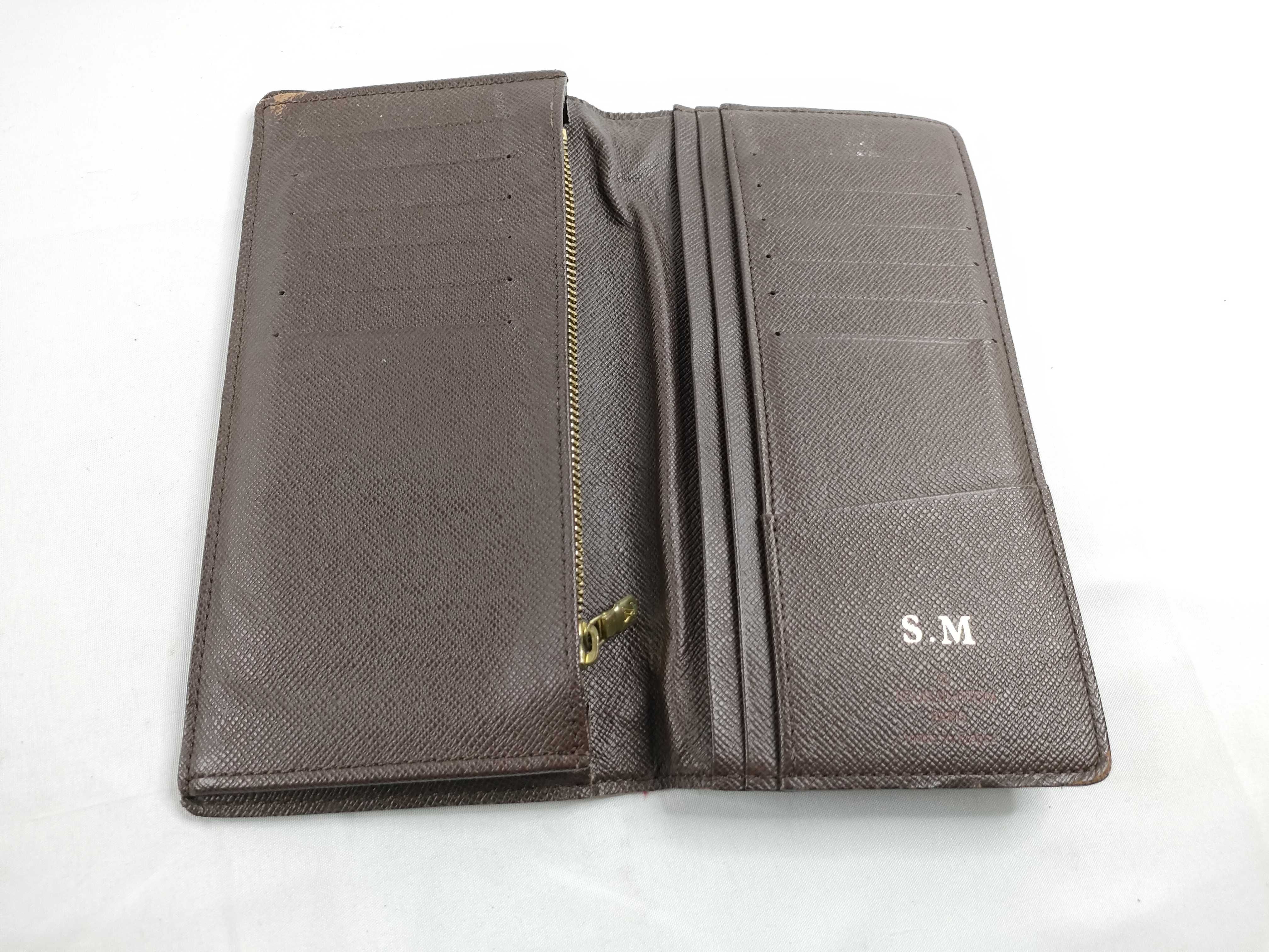 Damier Portefeuille Brazza N60017/SP1048 with initials, box, dust bag, and wallet. — view 8