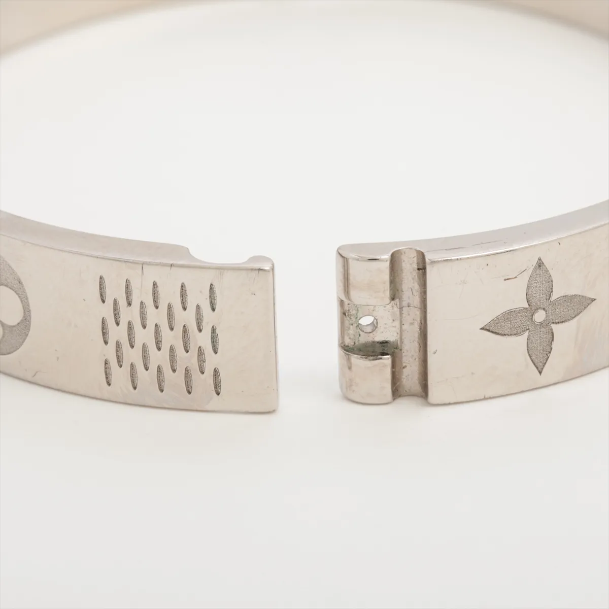 M1387M Bangle Damier Staple LE1255 Bangle M Metal Silver — view 5