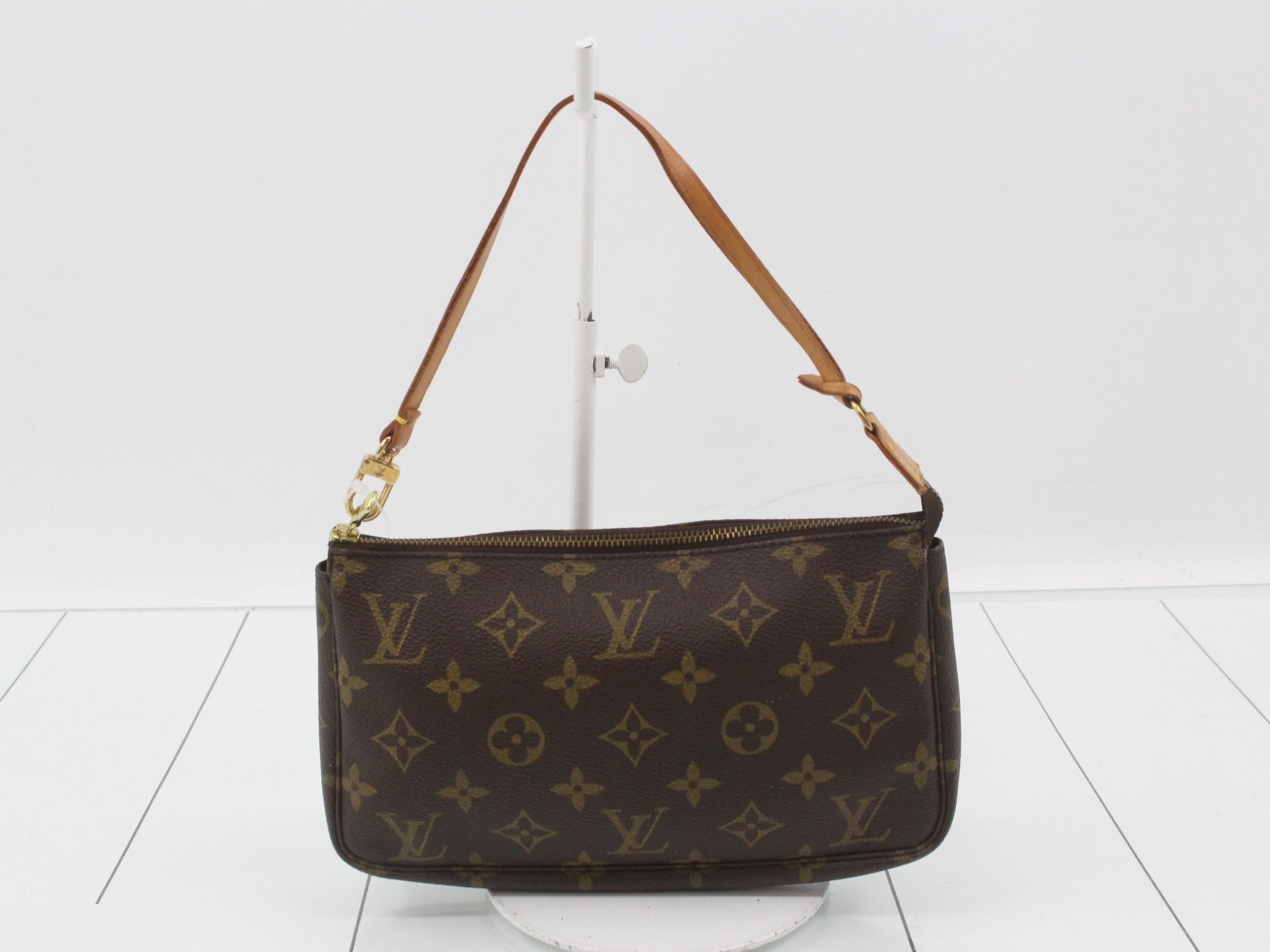 Pochette Accessoires (old model)