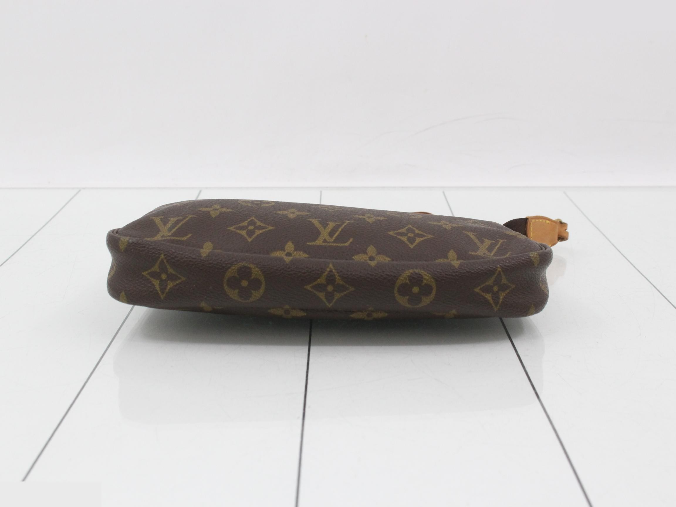 Pochette Accessoires (old model) — view 3