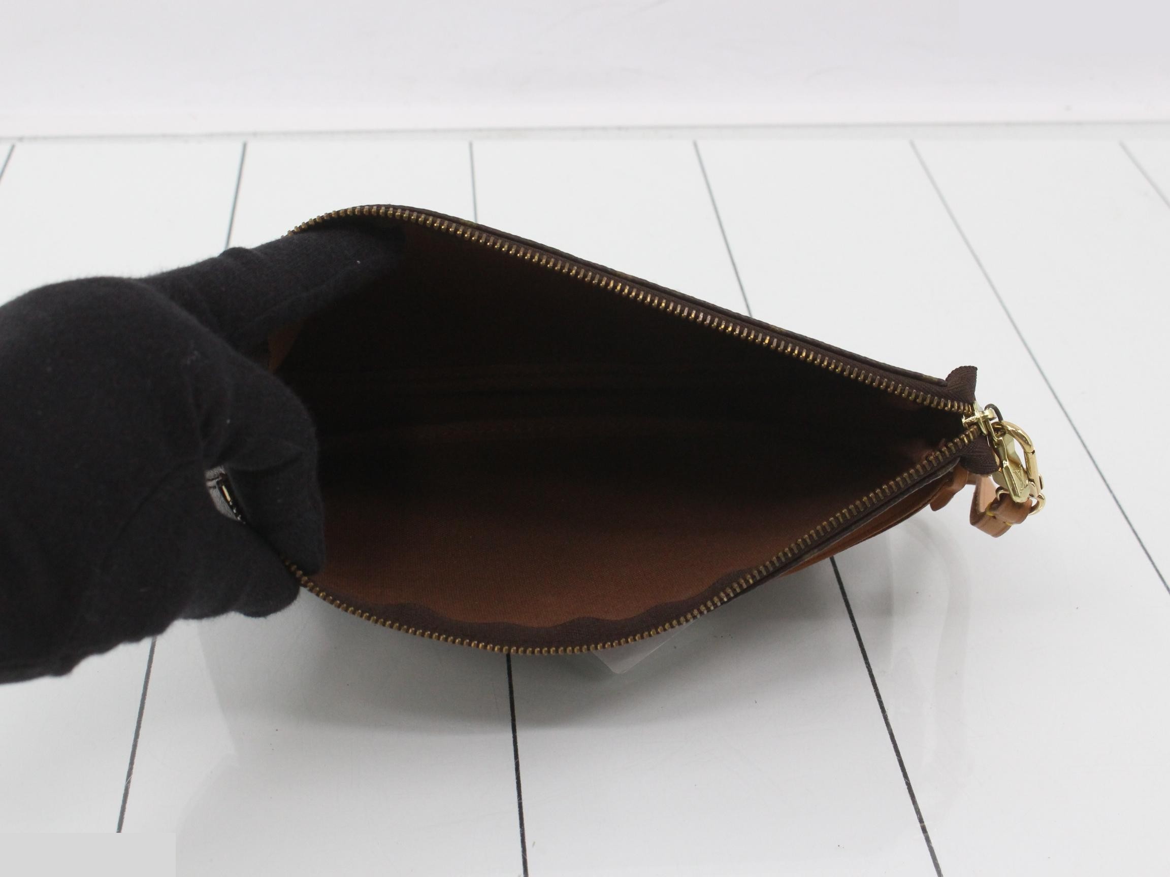Pochette Accessoires (old model) — view 4