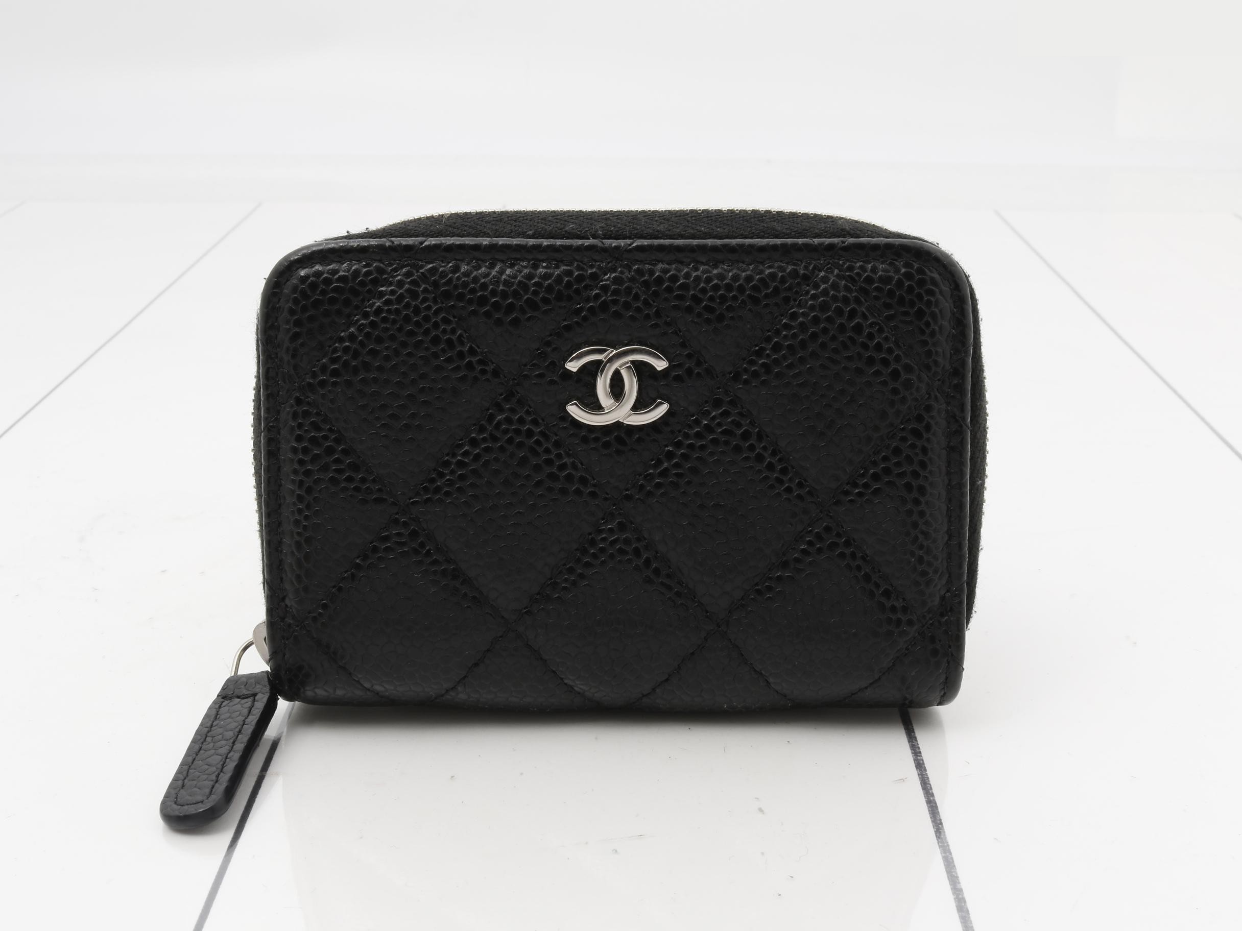 Caviar skin (bag) and coin case
