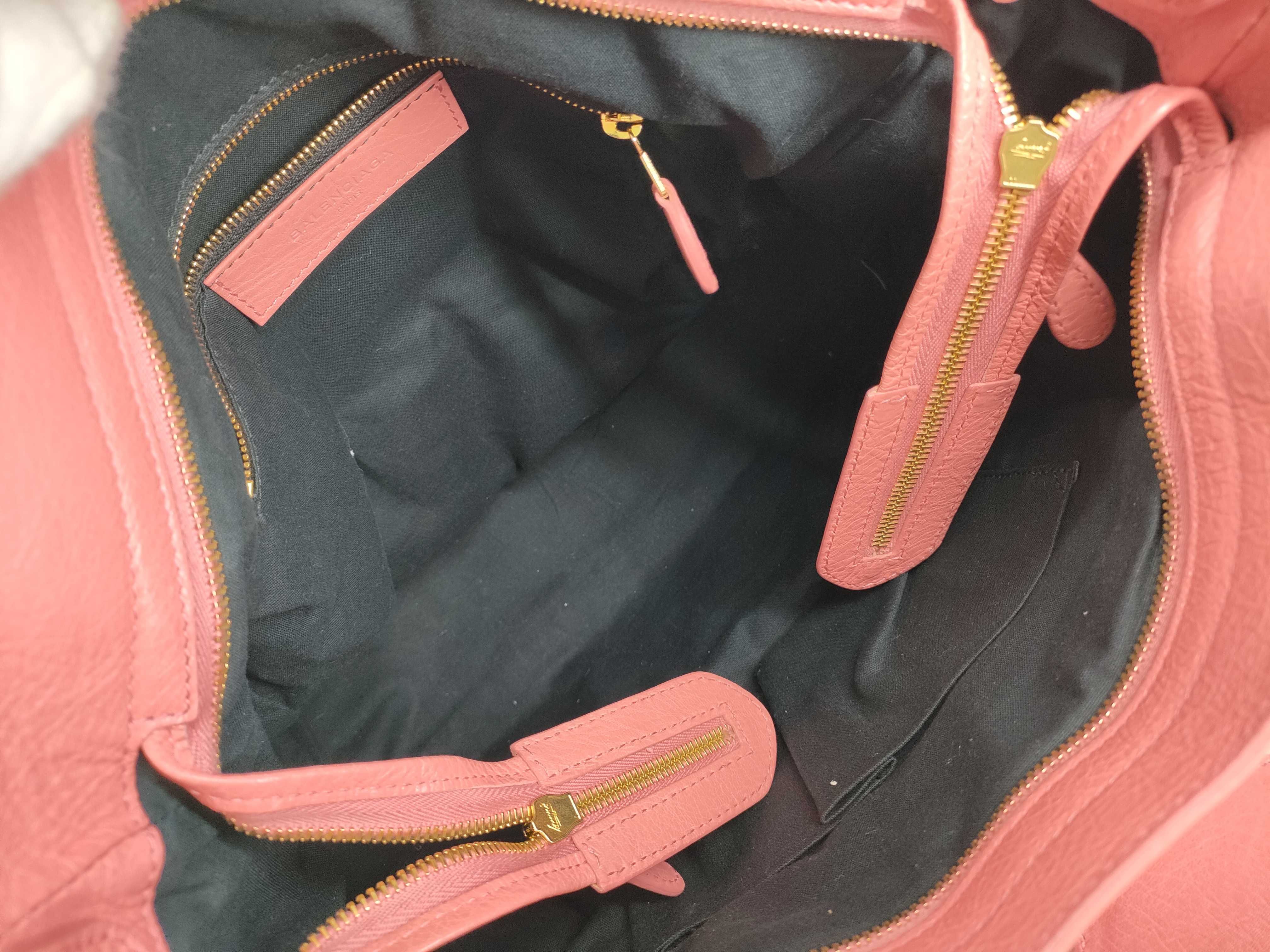 ID - The Vero Giant cow skin hand bag Pink 282010 (No Mirror) Handbag — view 8
