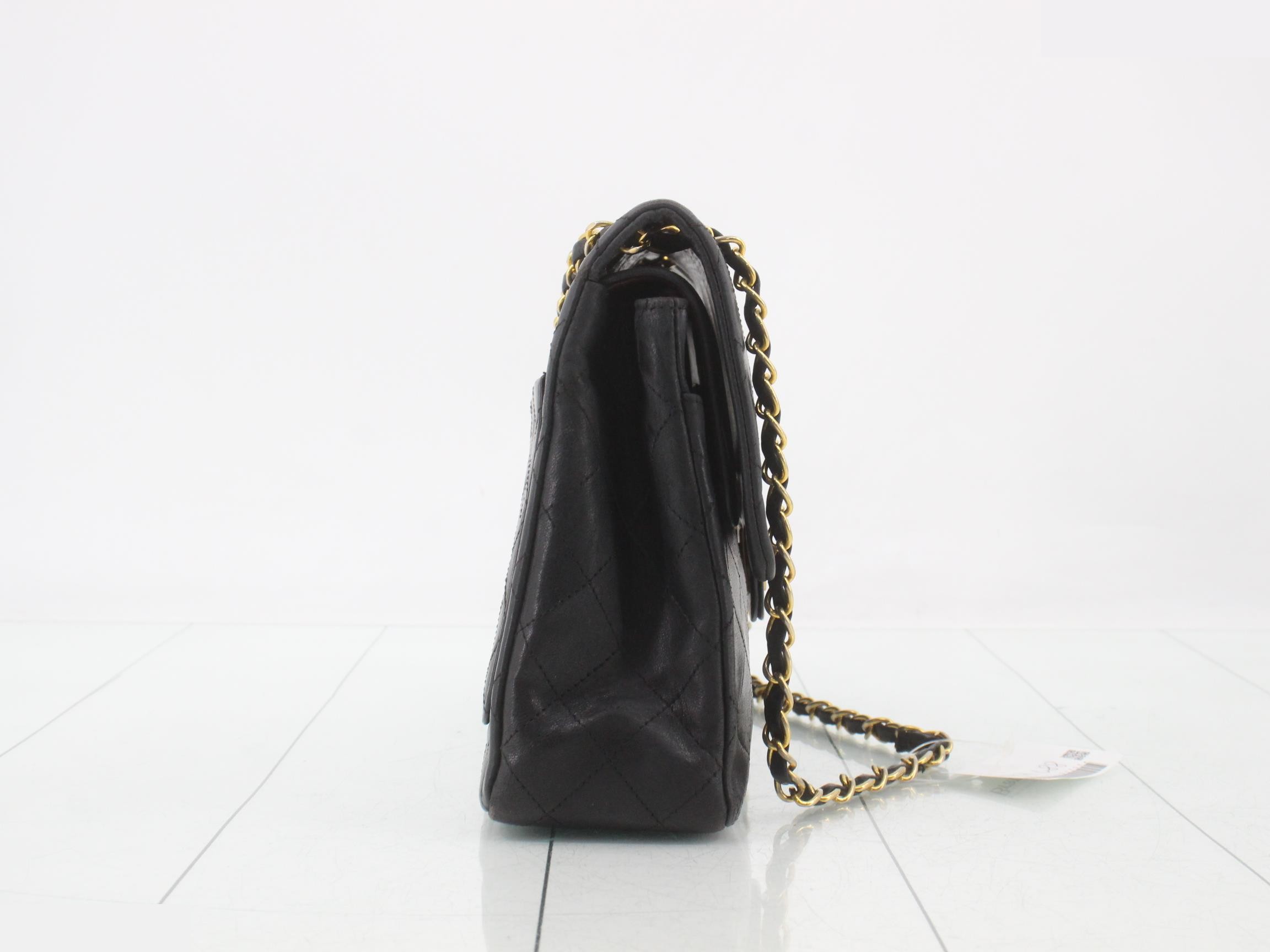 Double flap Matelassé bag, size 25, lambskin, 1403736 — view 4