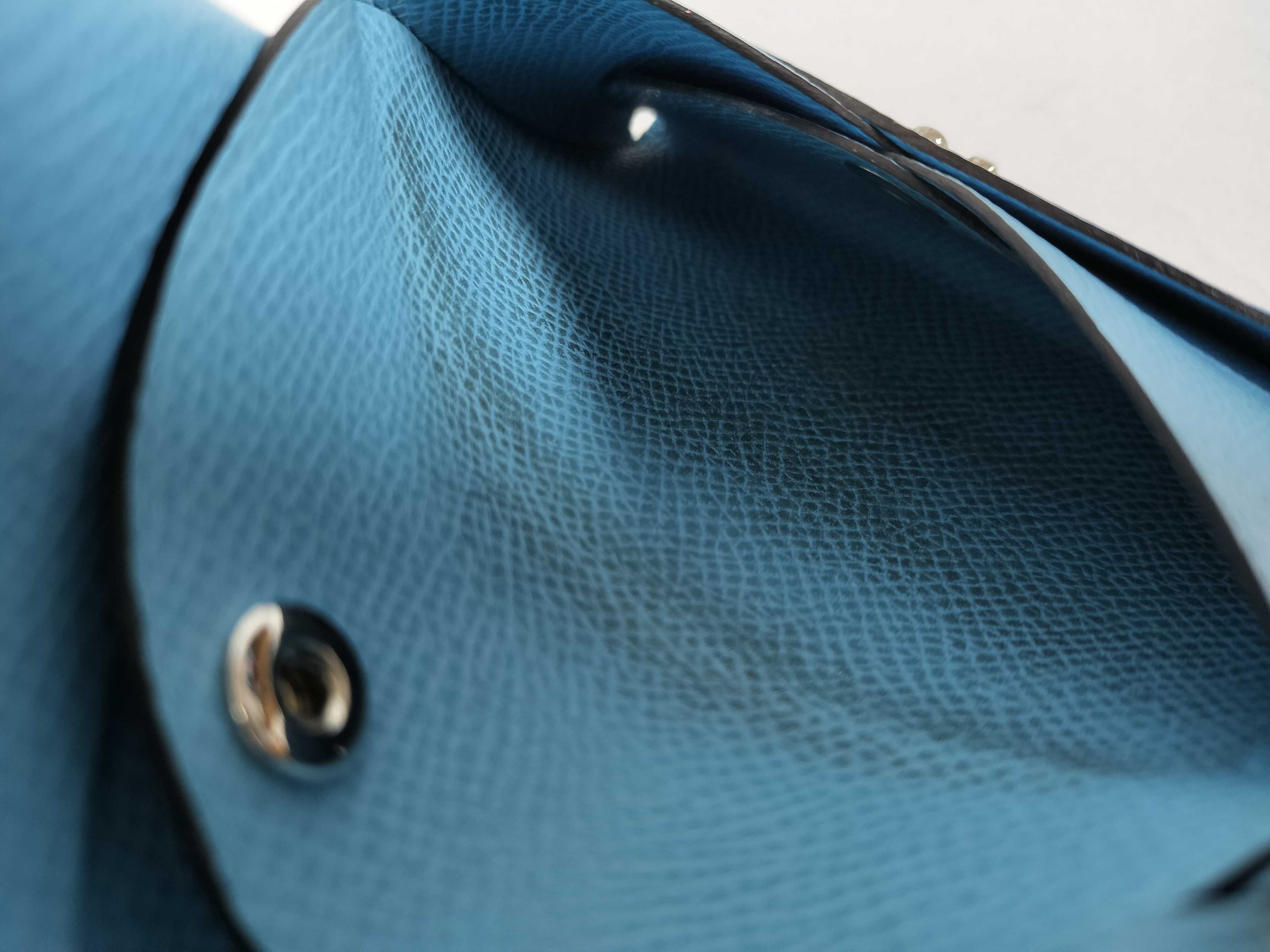 Calvi Duo Celeste Epsom B-stamp Card Case — view 9