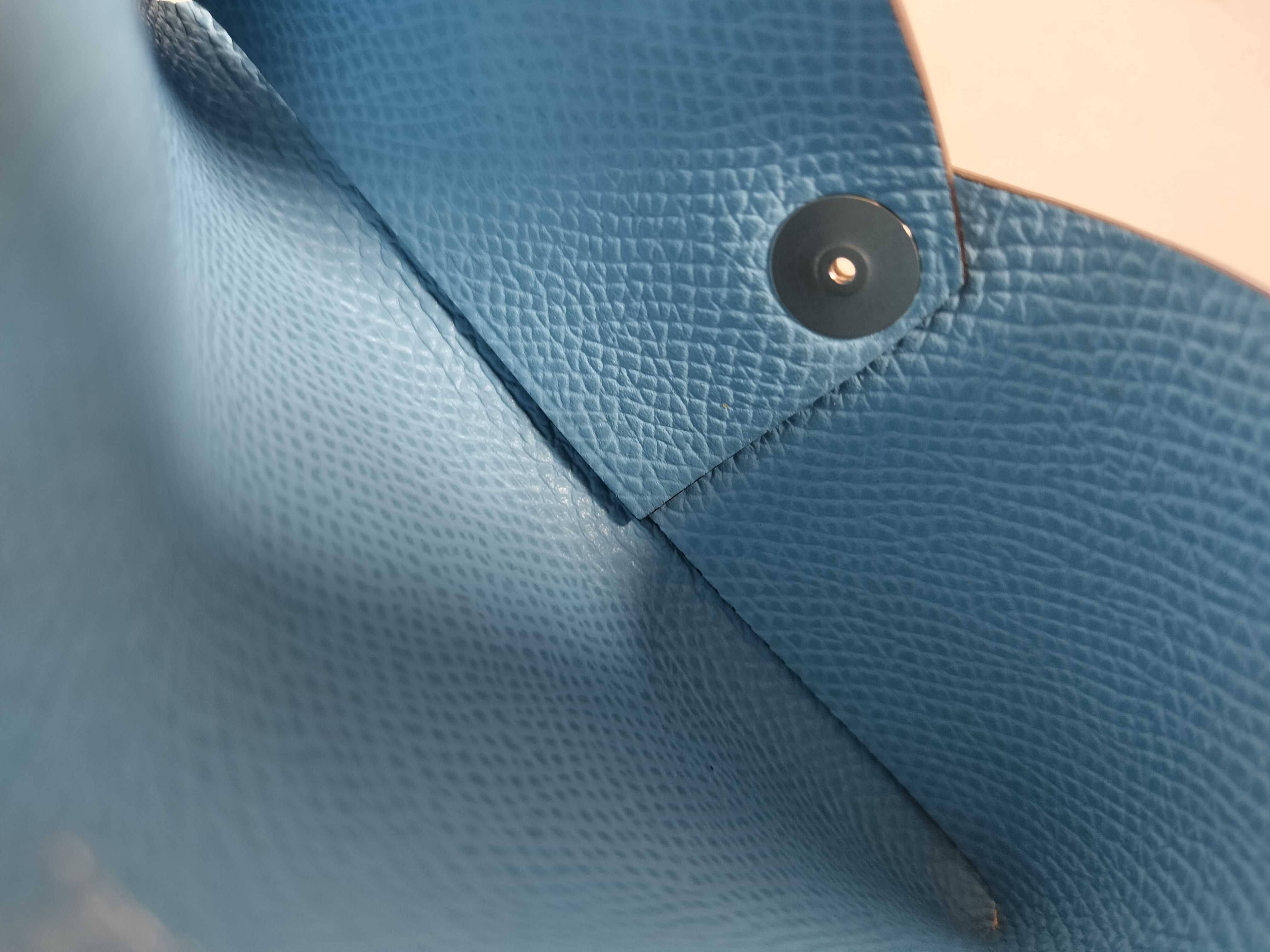 Calvi Duo Celeste Epsom B-stamp Card Case — view 10