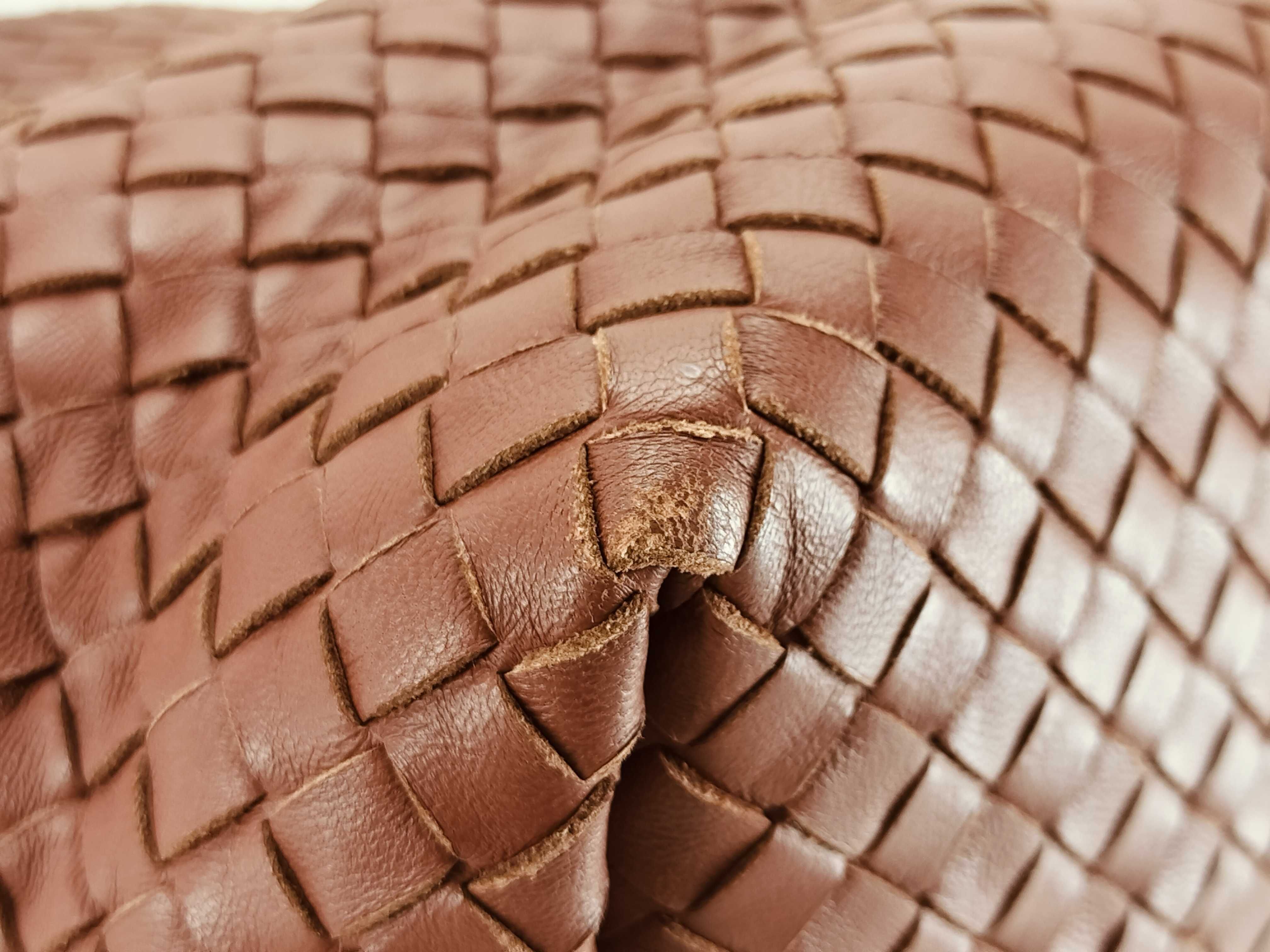 Intrecciato Leather Tote Bag, Brown, with Mirror — view 6