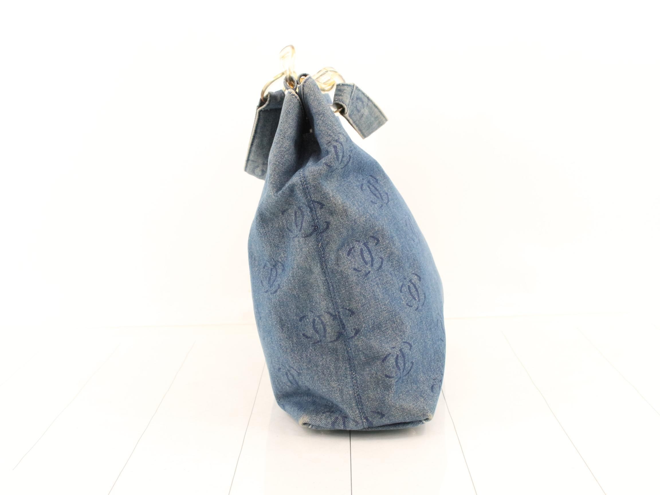 Coco Mark Plastic Chain Tote Bag, Denim, Blue, Series 7, 37 x 36 x 12 cm — view 4