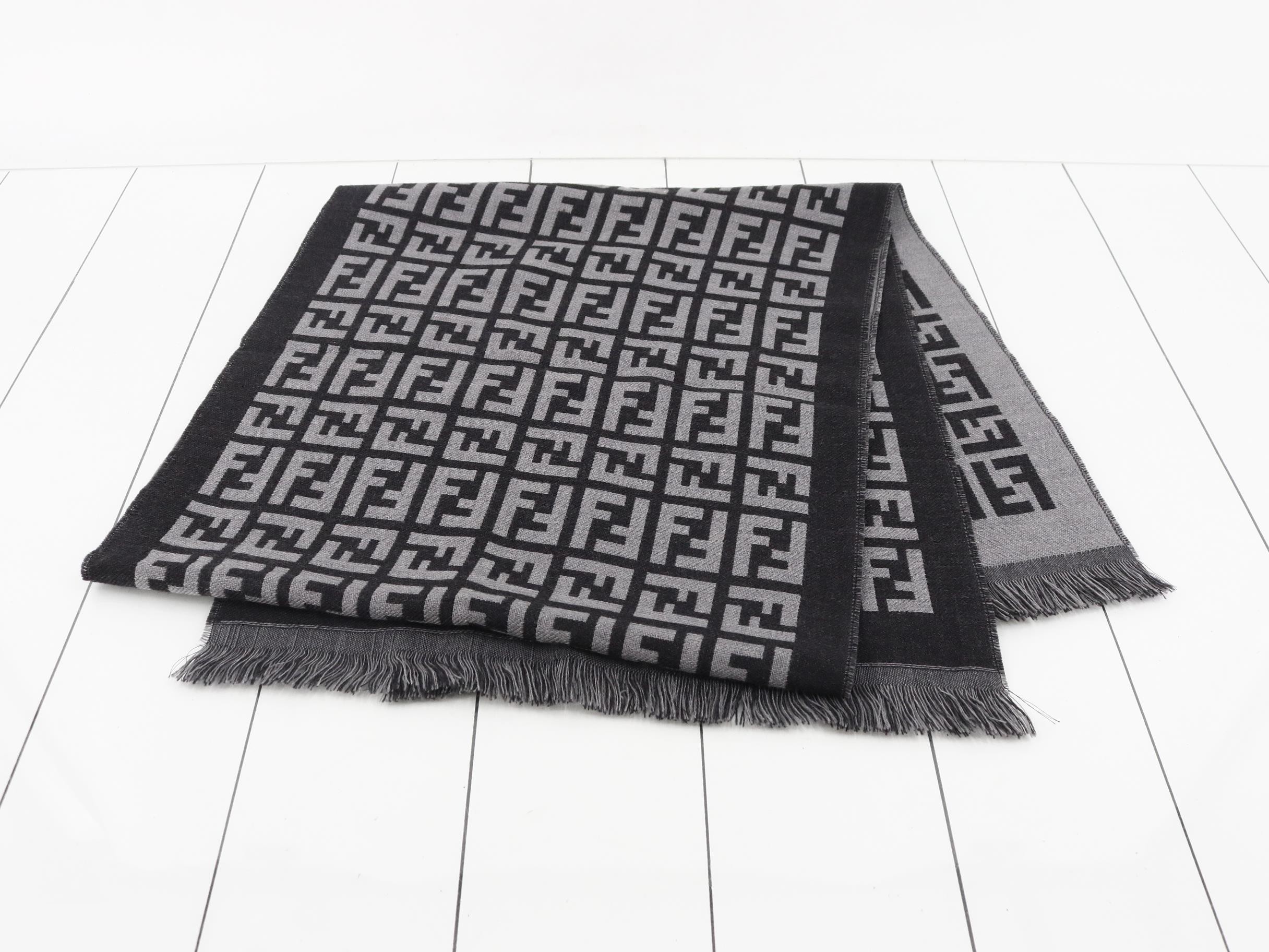 Zucca (accessories) - Scarf — view 3