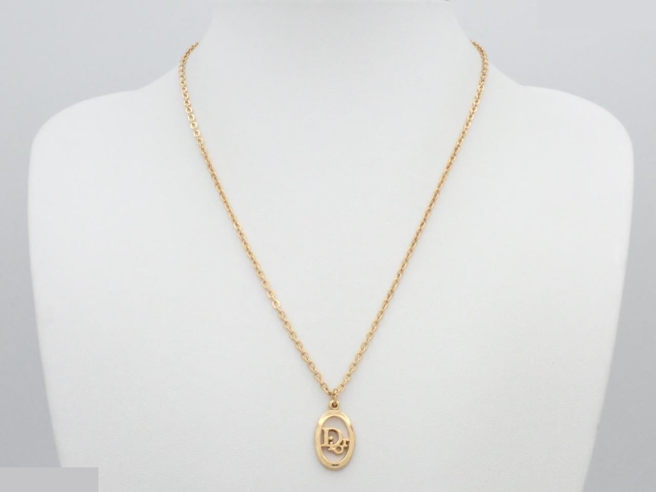 Other lines: Precious metal necklaces and pendants, chain approximately 42cm. — view 3