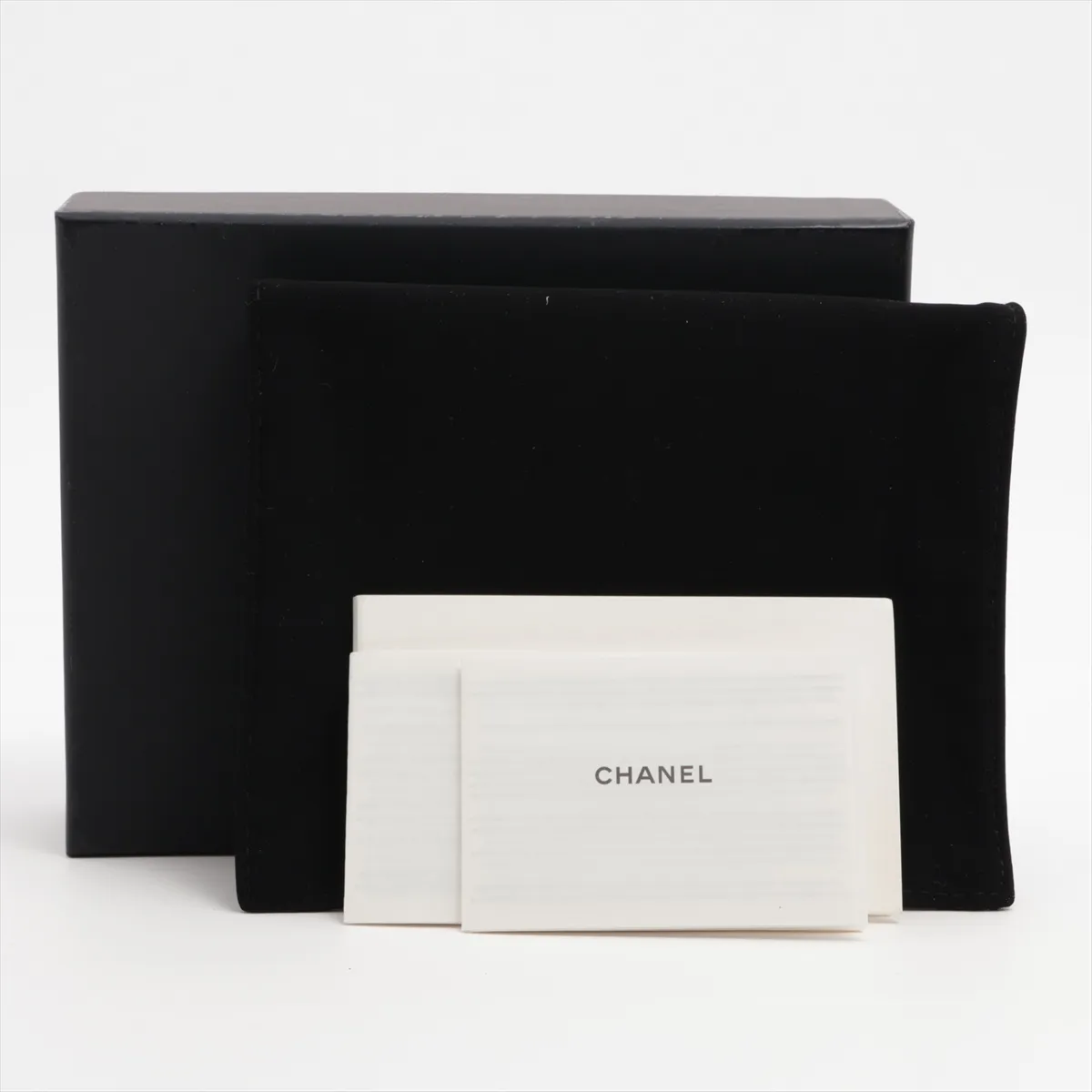 Matelassé Caviar Skin Compact Wallet, Black with Gold Hardware, T75HTLH4 — view 8