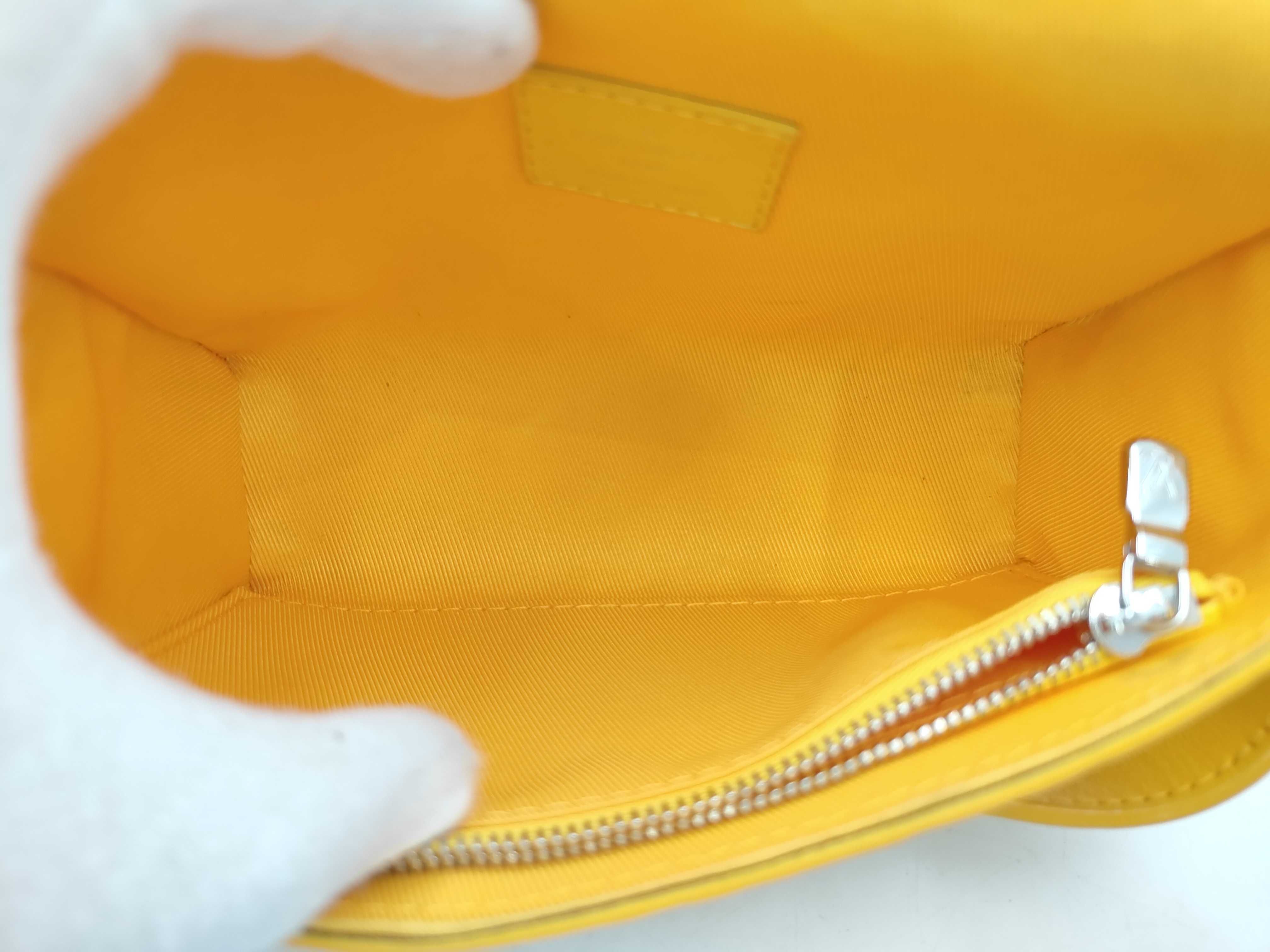 Steamer Wearable Wallet Jaune Matte Shoulder Bag — view 5