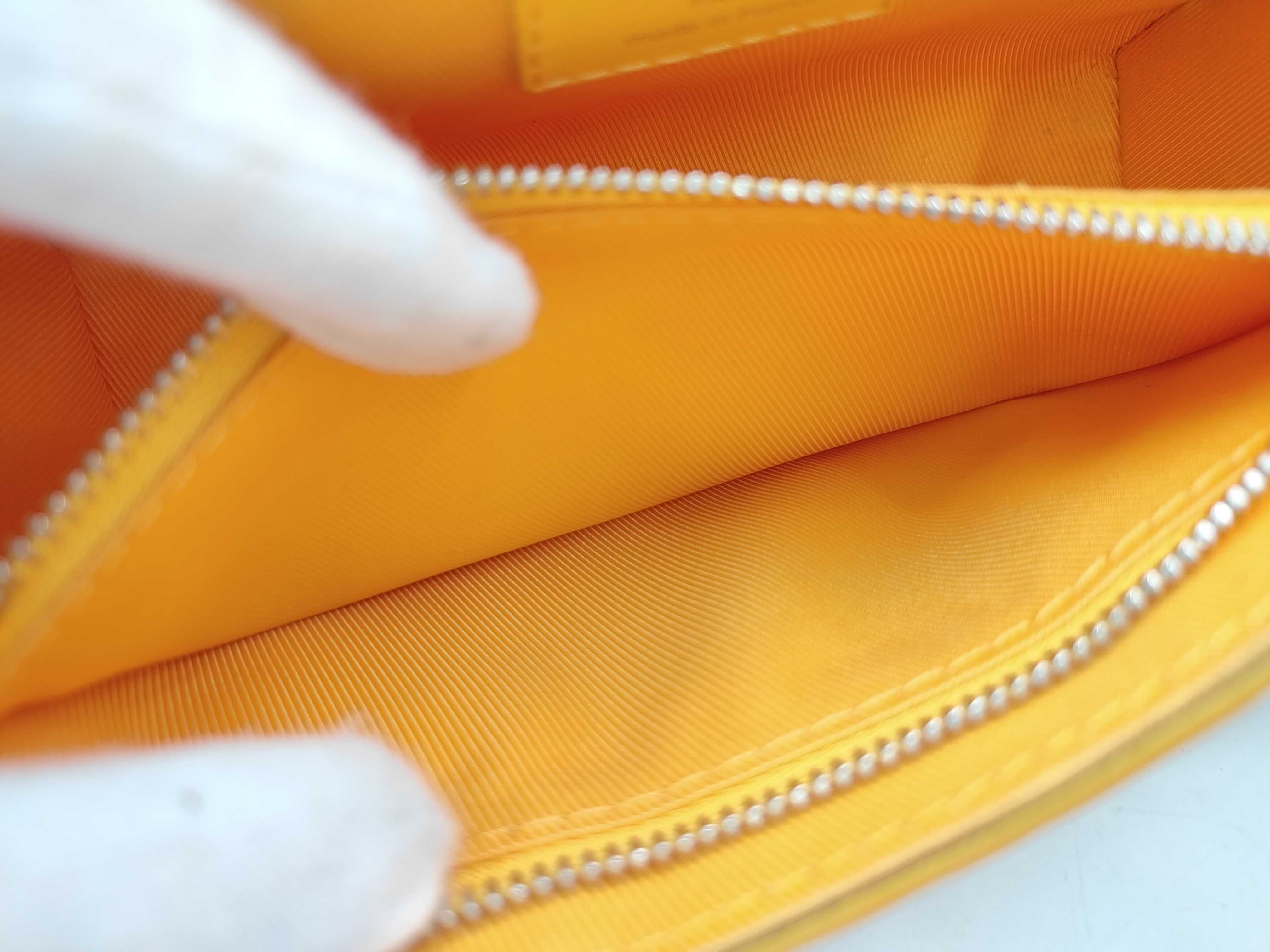 Steamer Wearable Wallet Jaune Matte Shoulder Bag — view 6