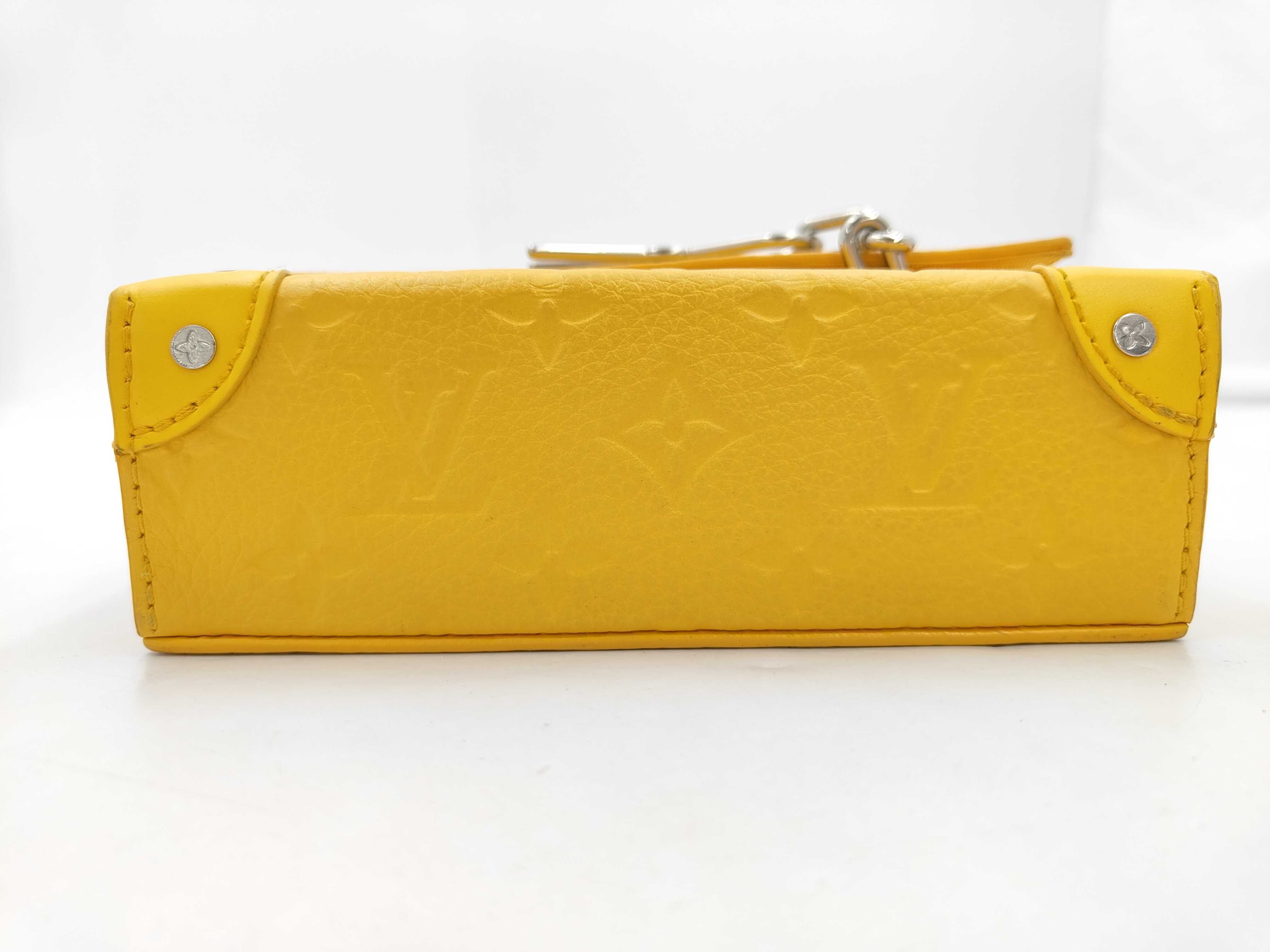 Steamer Wearable Wallet Jaune Matte Shoulder Bag — view 9