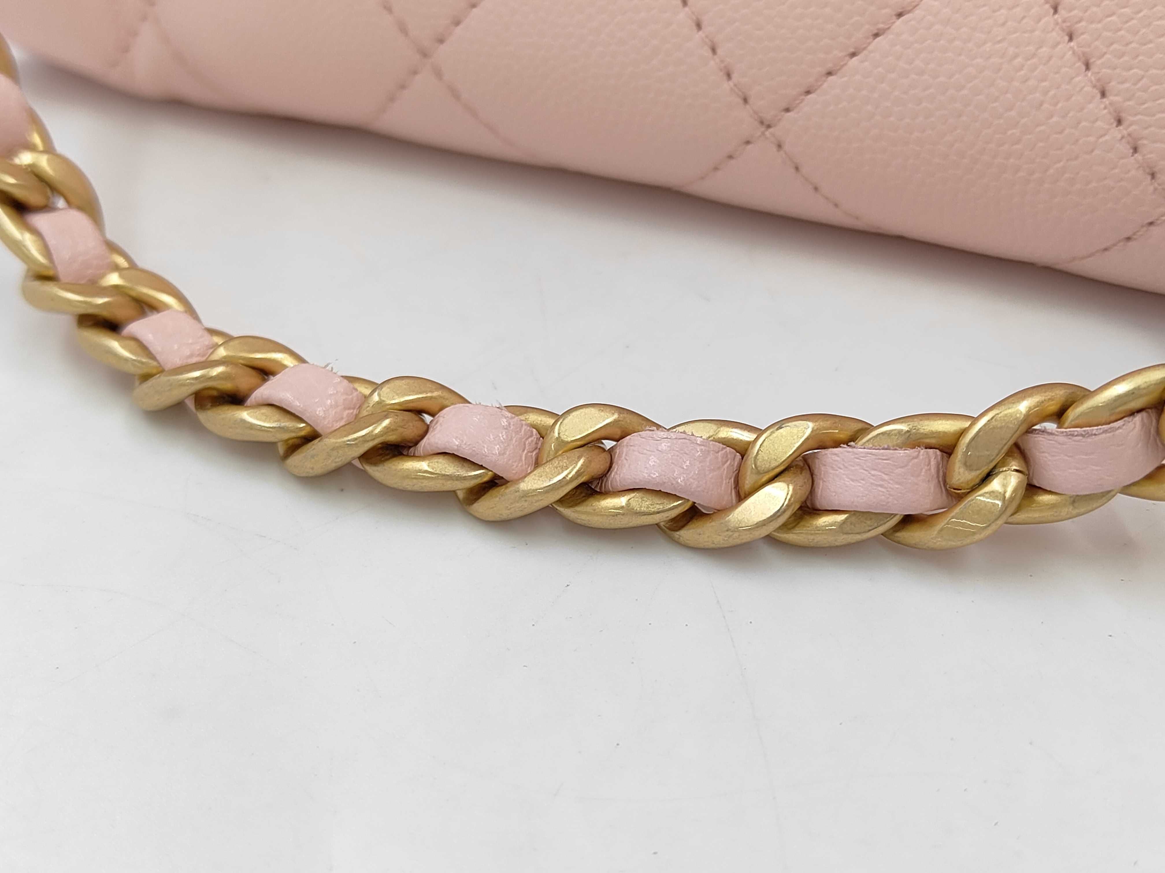 25 Mini Caviar Skin Chain Shoulder Bag — view 5