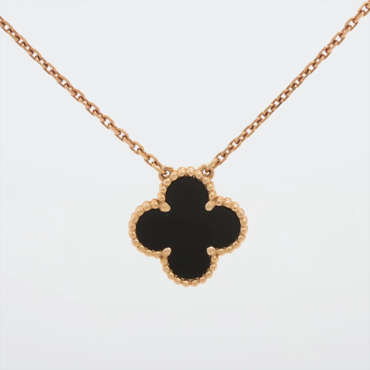 Vintage Alhambra Onyx Necklace 750 (Yellow Gold) 5.3g JB338186 (Metal tarnish) — view 2