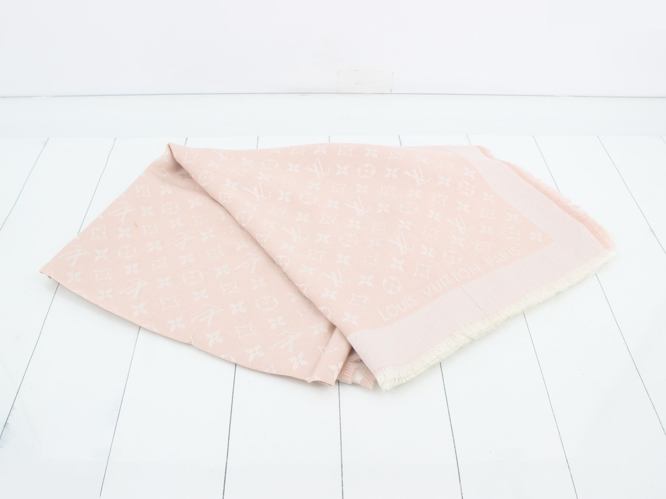Monogram stole with tag, pink — view 2