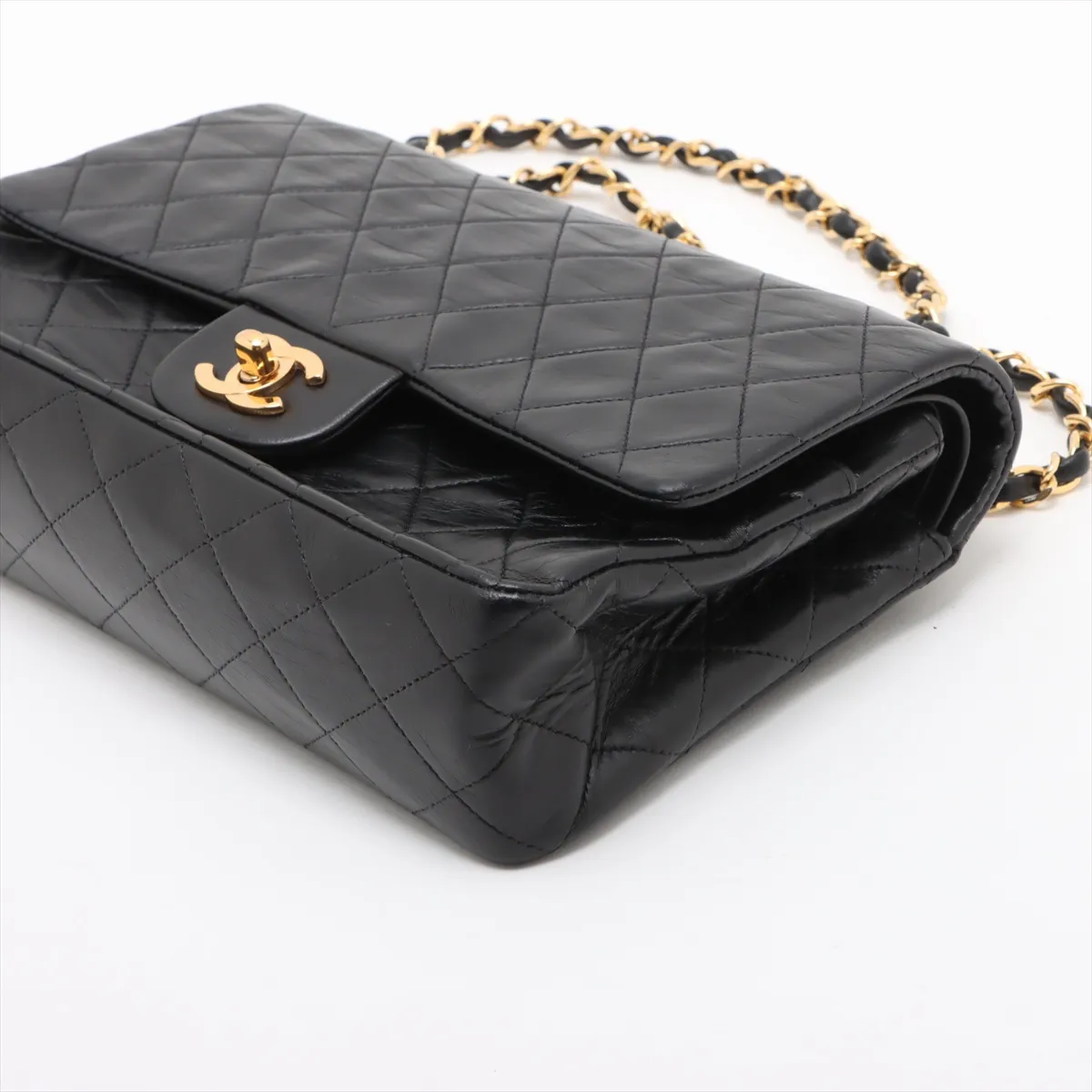 Matelasse 25 Lambskin Double Flap Double Chain Bag Black Gold Hardware 4886961 4th Series A01112 — view 3