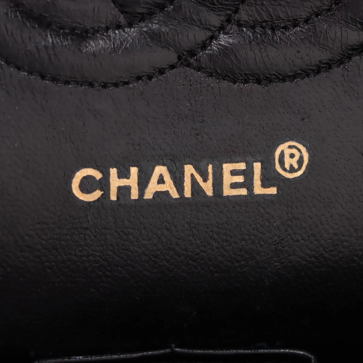 Matelasse 25 Lambskin Double Flap Double Chain Bag Black Gold Hardware 4886961 4th Series A01112 — view 10