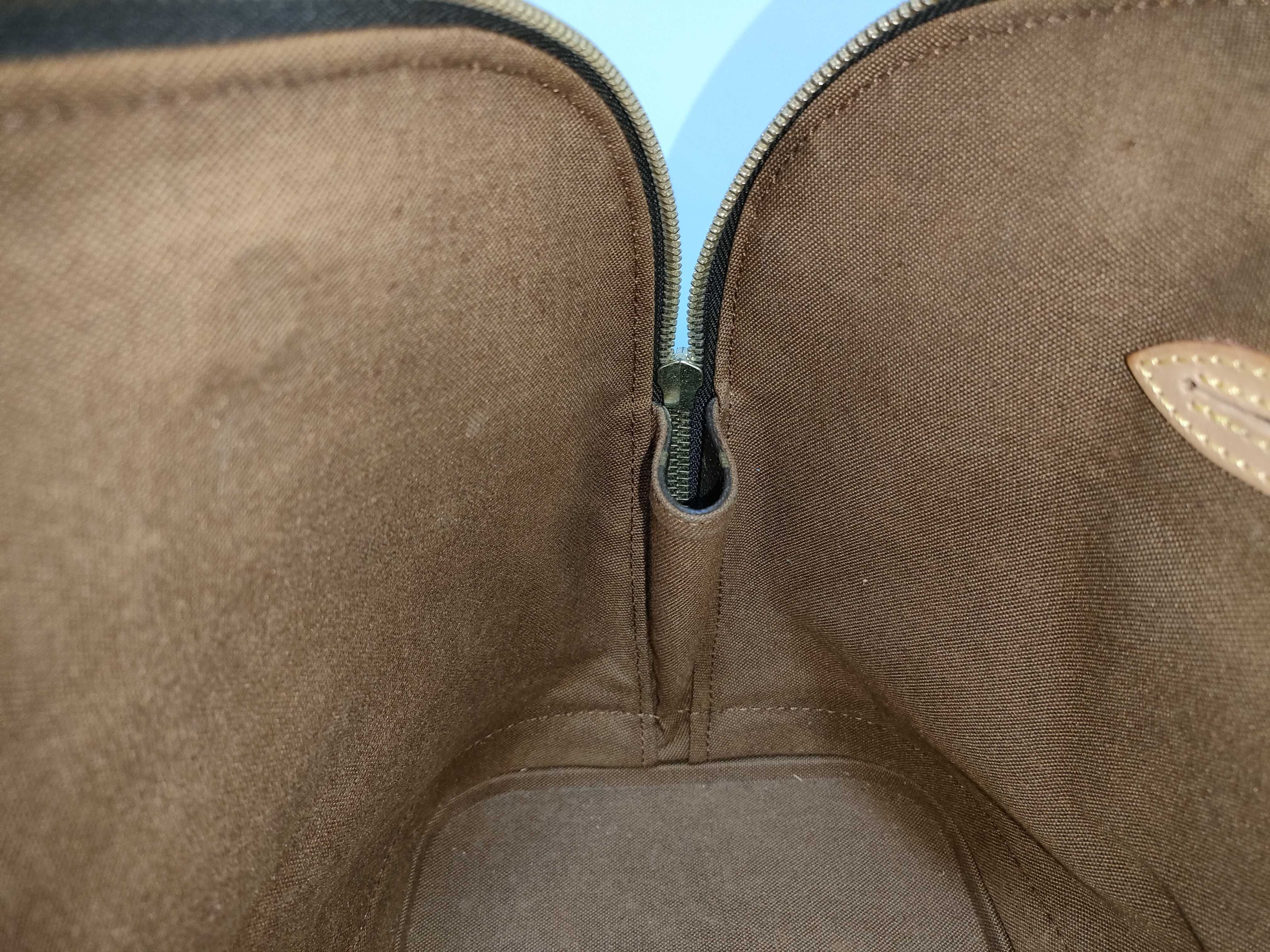 Monogram LV Alma Handbag — view 9