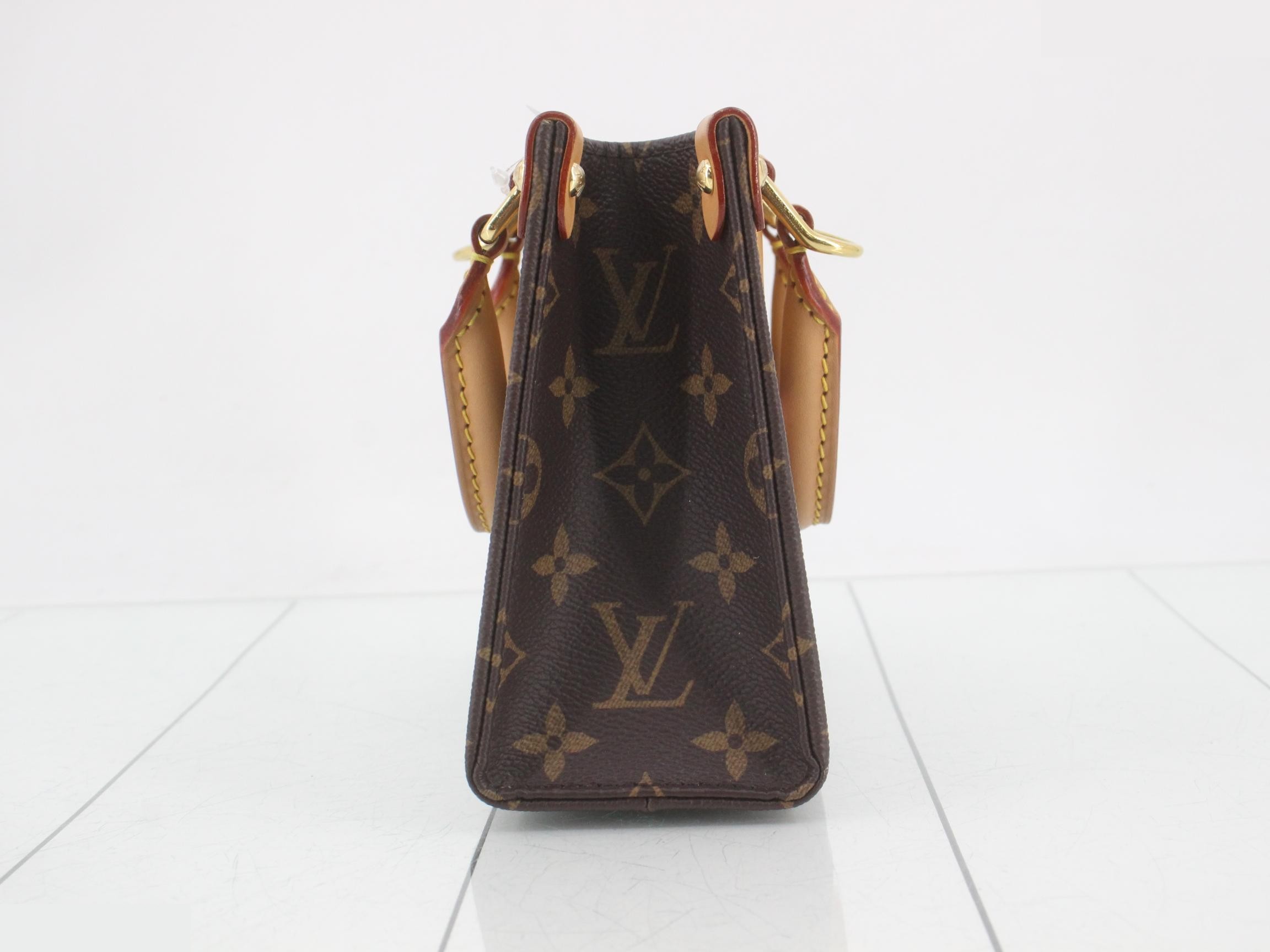 Monogram OnTheGo BB 2-Way Handbag — view 3