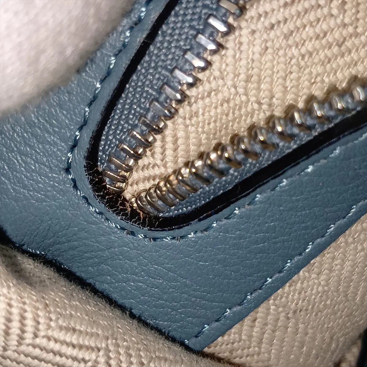 Flamenco Hobo Leather Shoulder Bag, Blue — view 13
