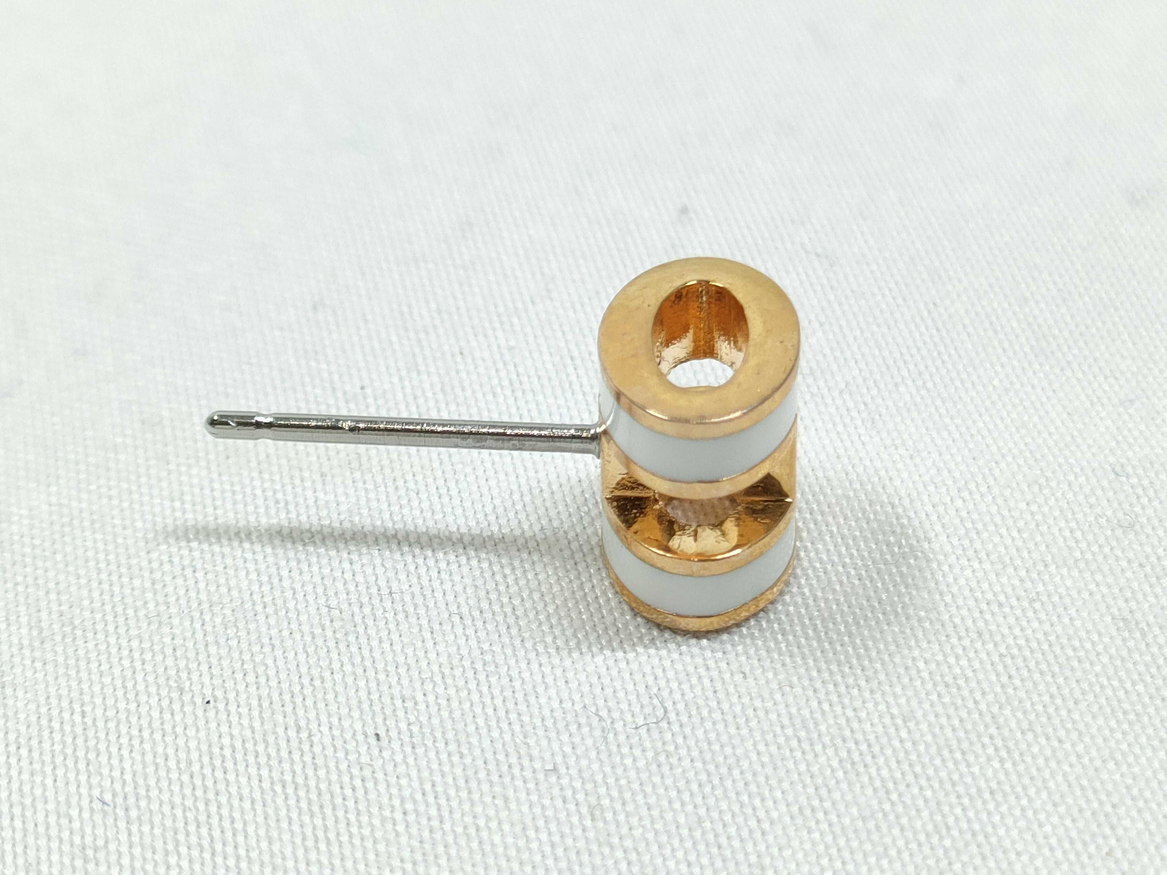 H Mini Pop H Earrings — view 9
