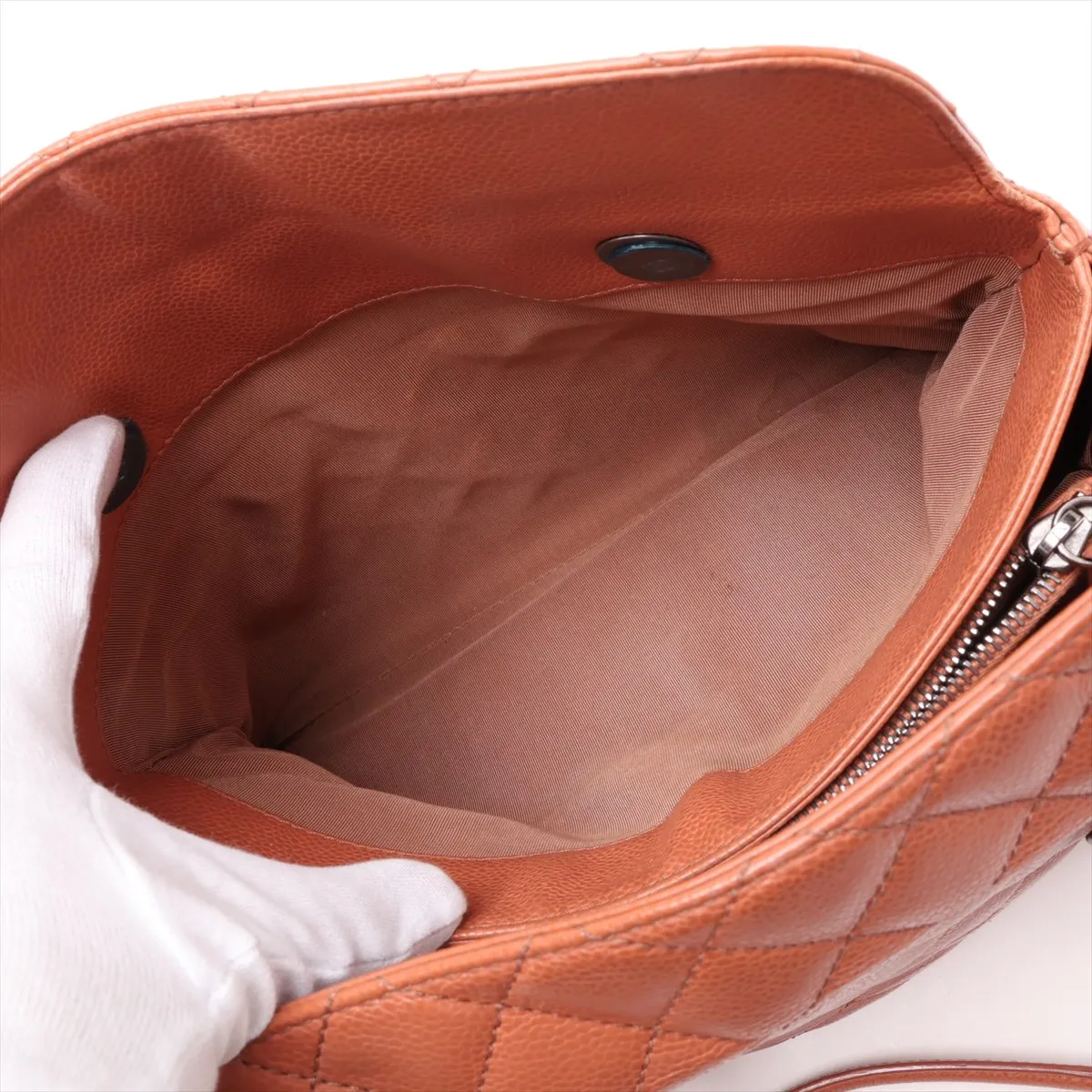 Matelassé Caviar Skin Chain Tote Bag, Orange, Gunmetal Hardware, 21652152, Serial Number 21 — view 11