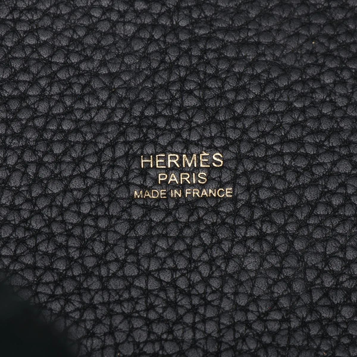 Picotin Lock 18 PM, Taurillon Clemence leather, black with gold hardware, Year: 2020 — view 8