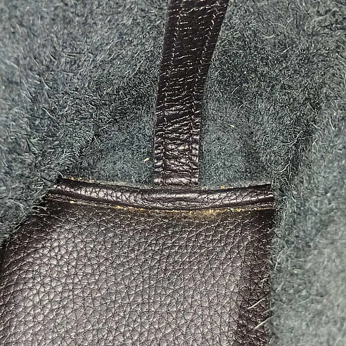 Picotin Lock 18 PM, Taurillon Clemence leather, black with gold hardware, Year: 2020 — view 10