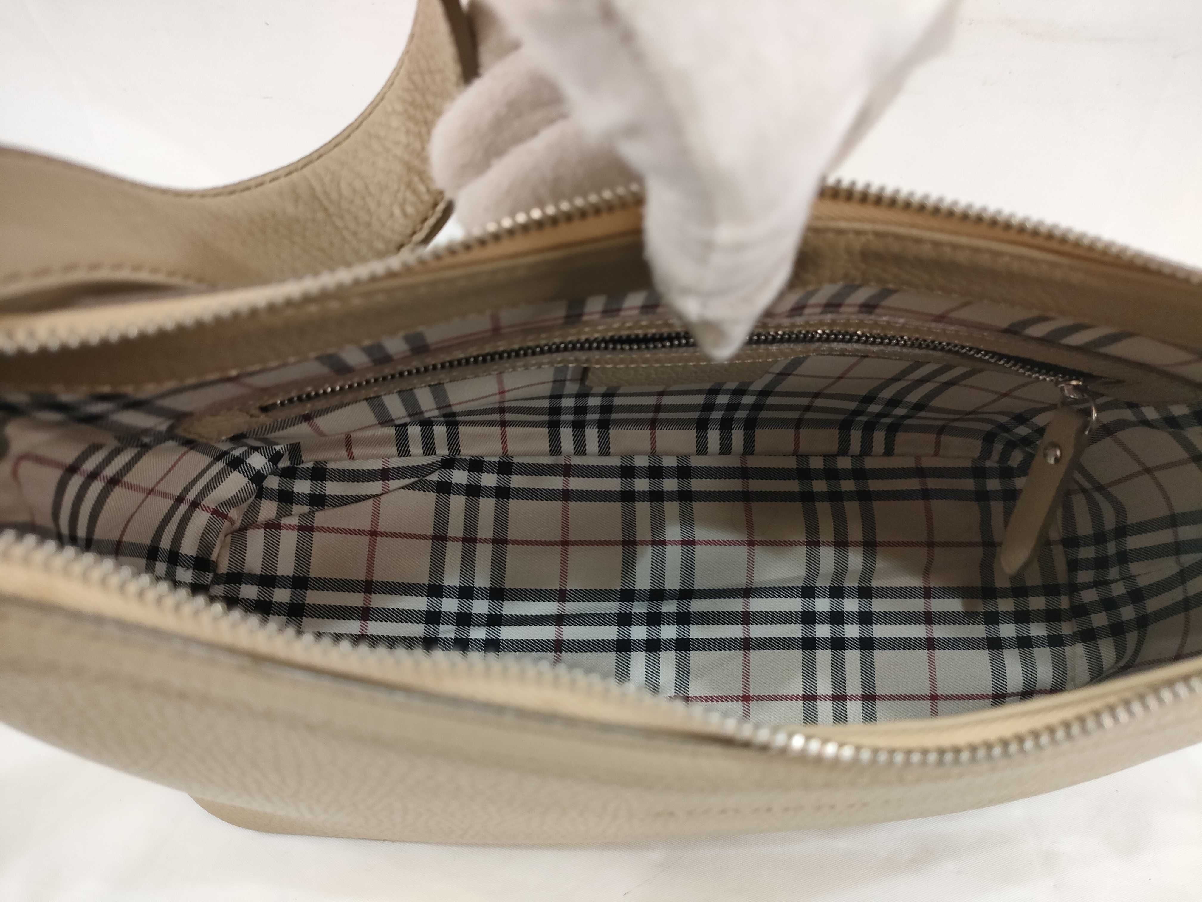leather one-shoulder bag, beige. — view 11