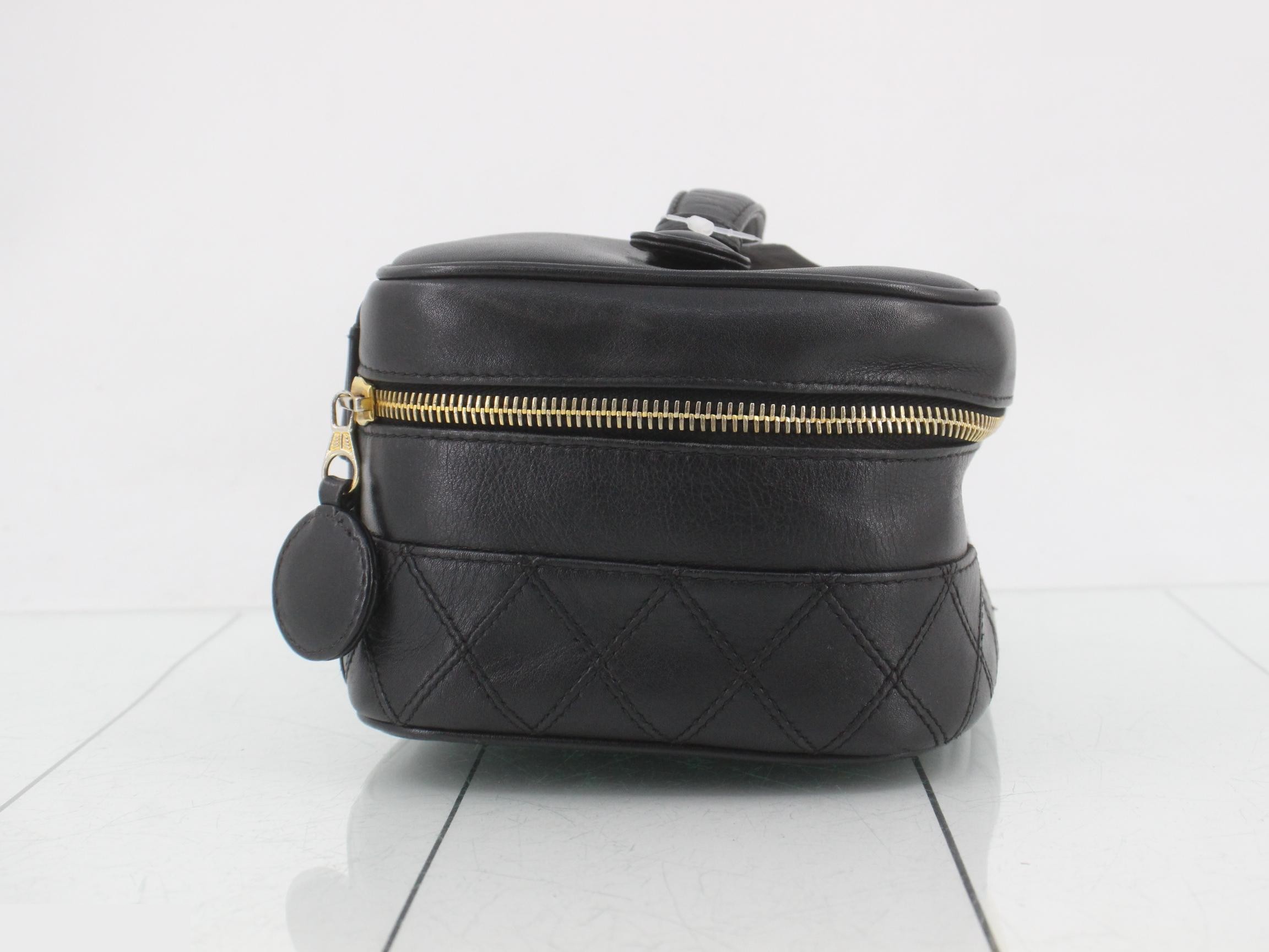 Piccolore Vanity Bag, Lambskin, Black — view 4