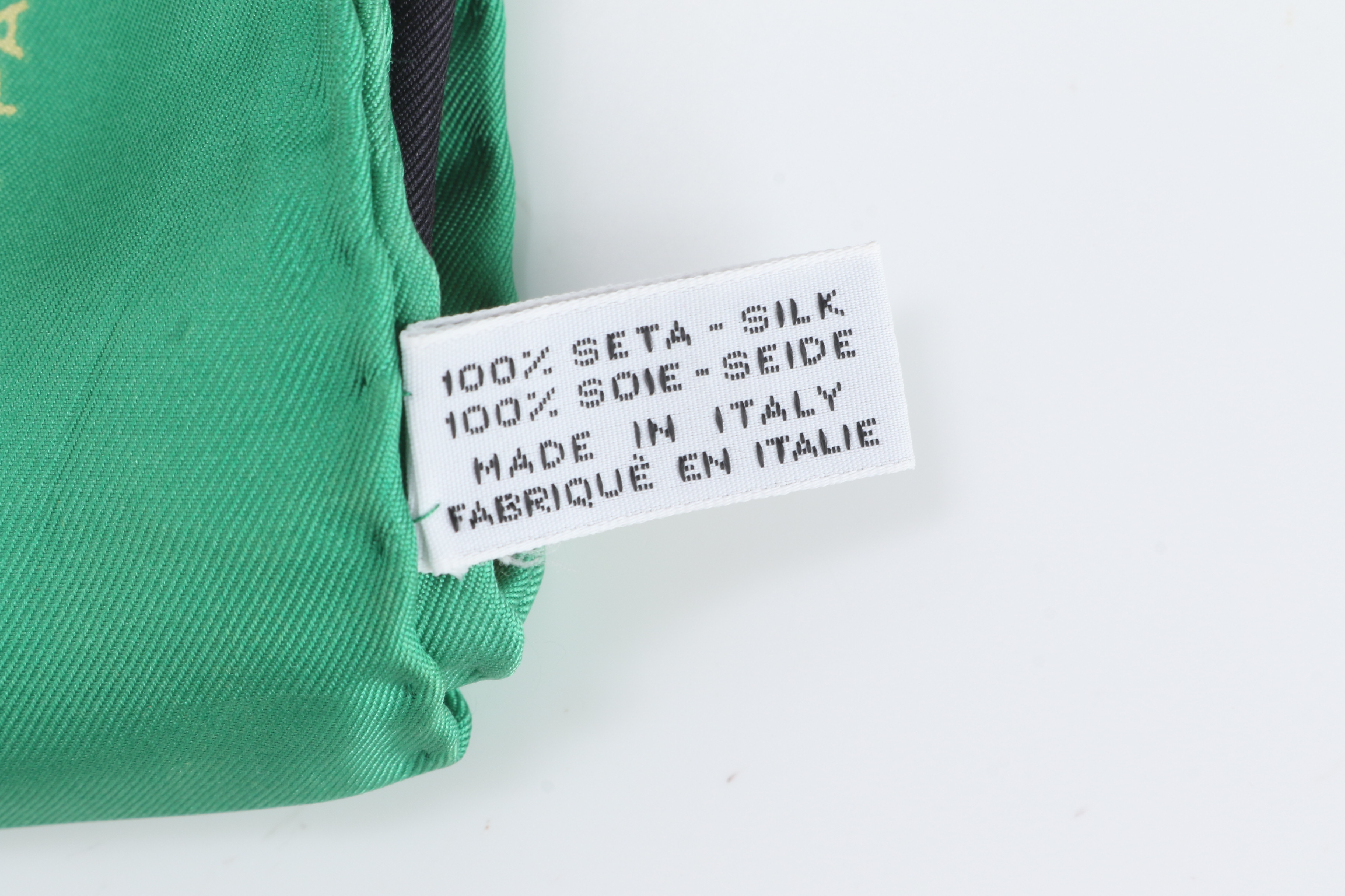 tagged 100% silk scarf, belt, chain, and other accessories. — view 7
