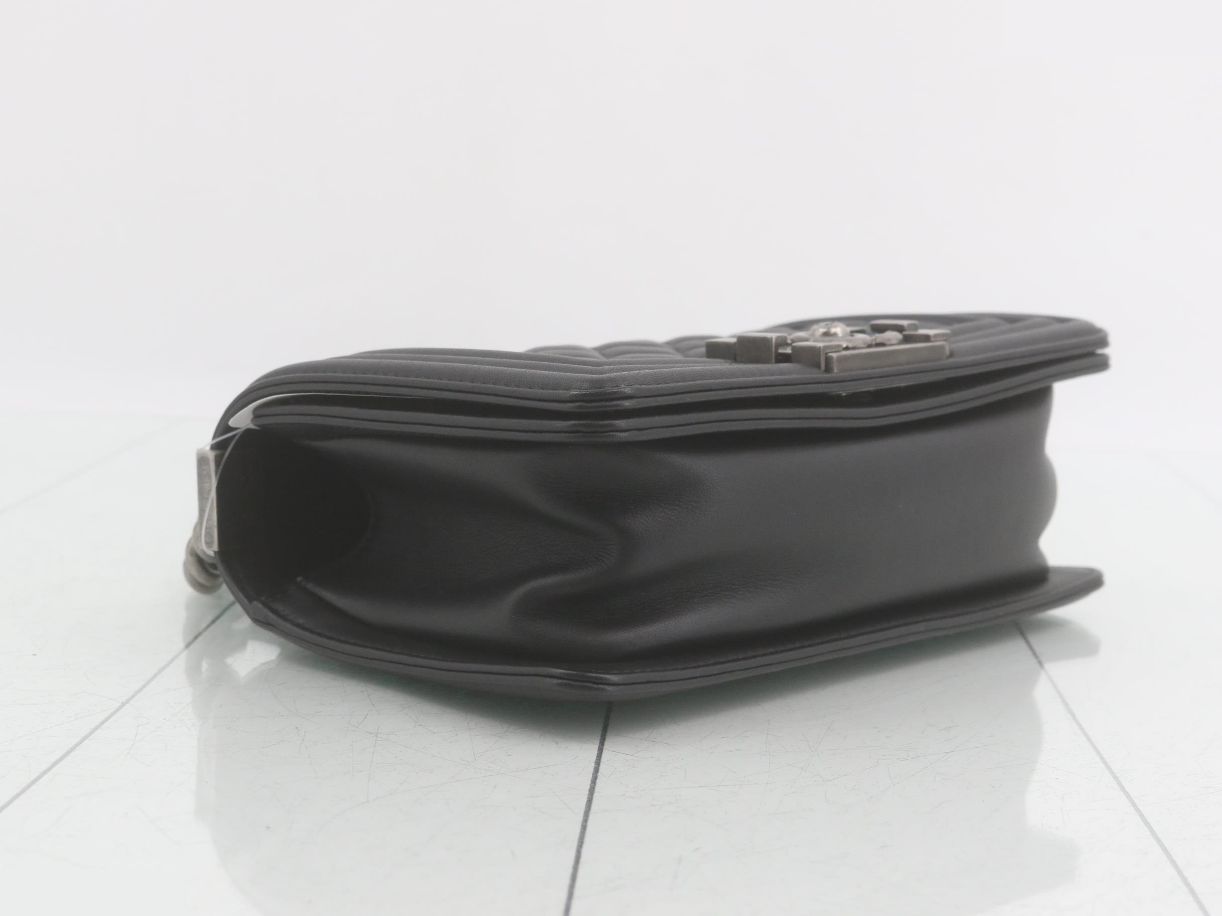 Boy Chanel Chain Shoulder Bag, Black — view 5