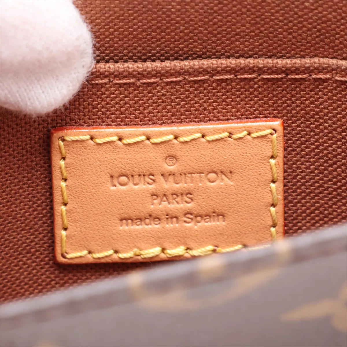 Monogram Petite Sac Plat M69442 Brown — view 10