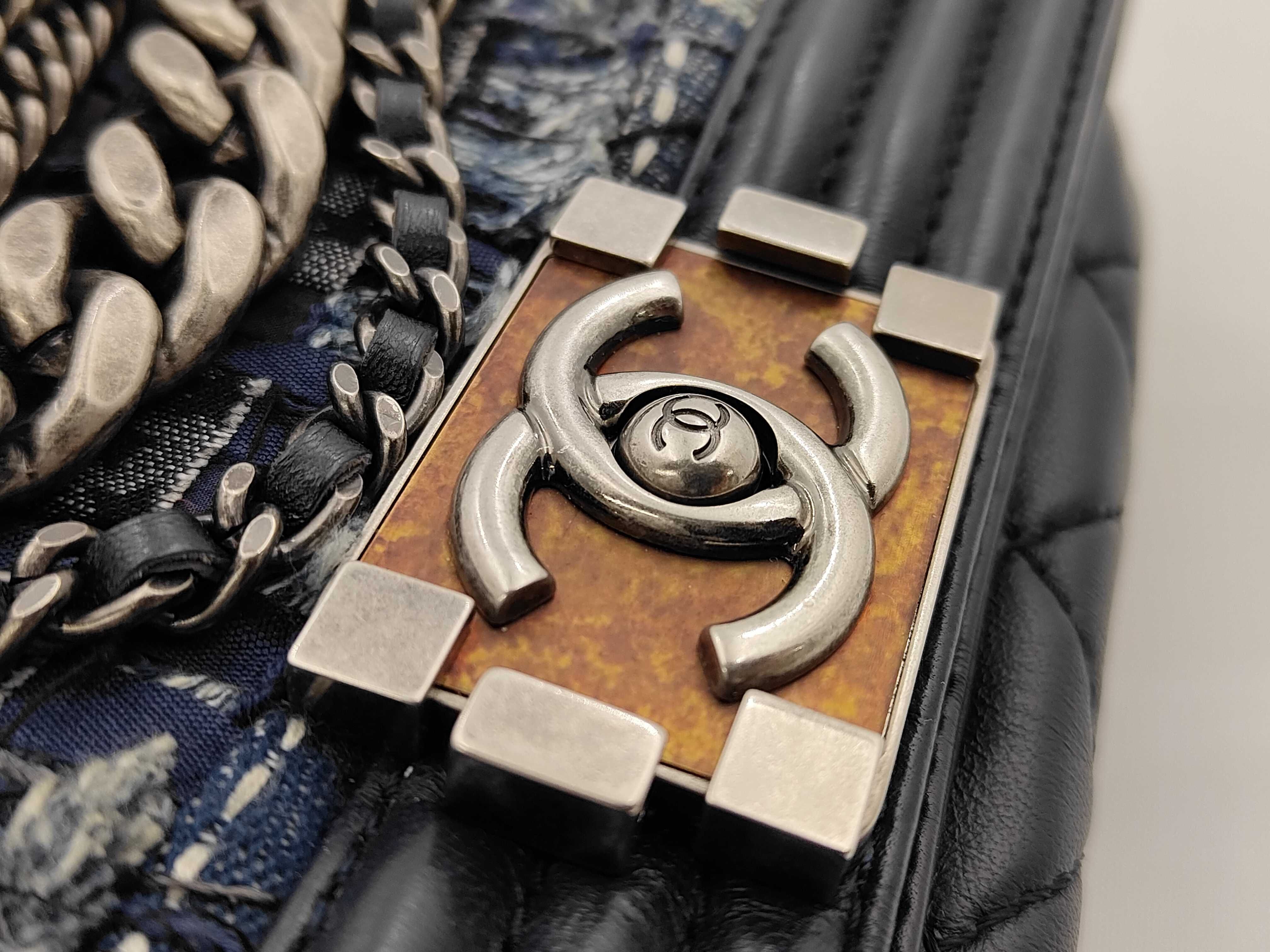 Boy Chanel Patchwork Shoulder Bag — view 15