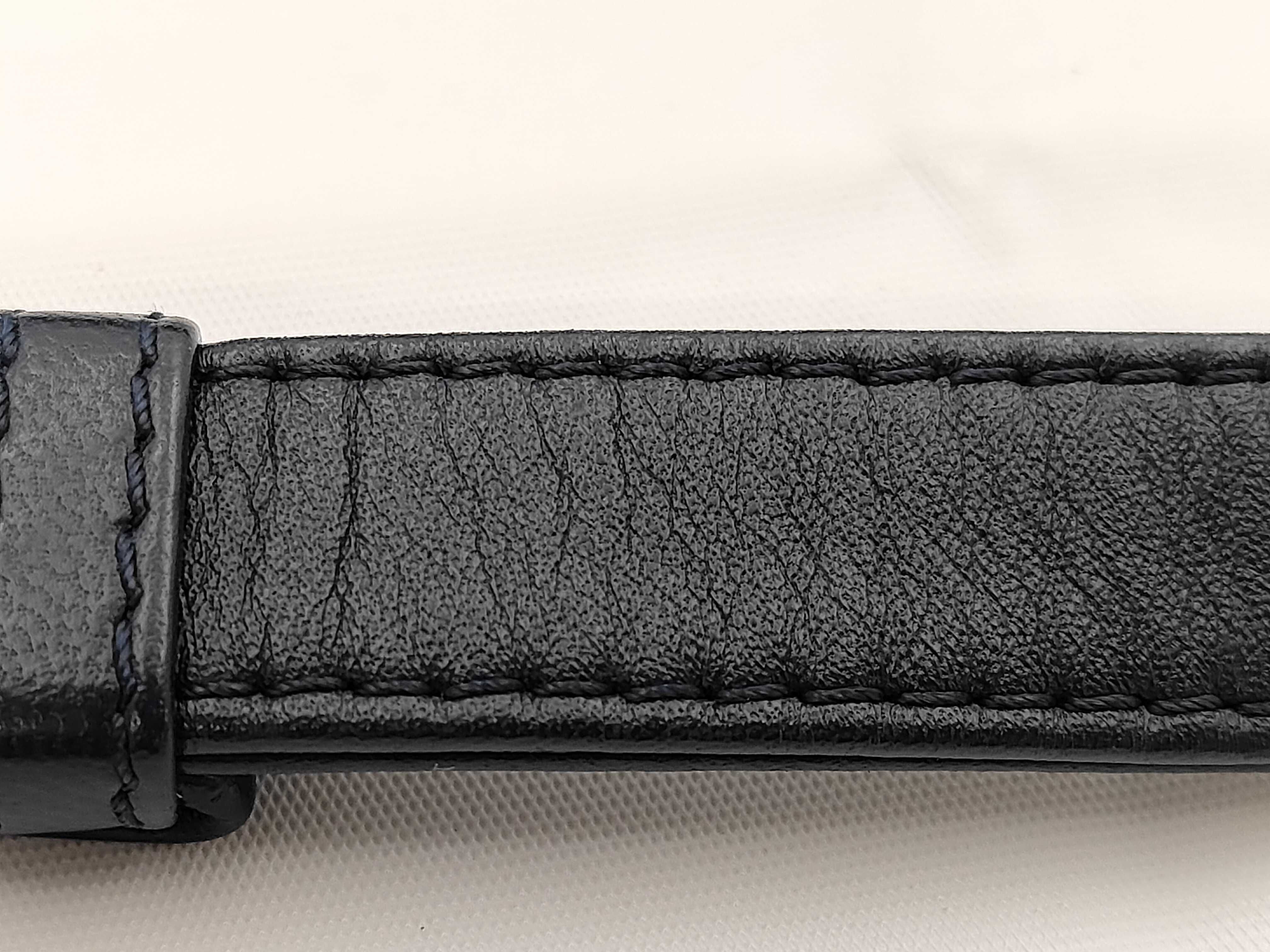 Boy Chanel Patchwork Shoulder Bag — view 4