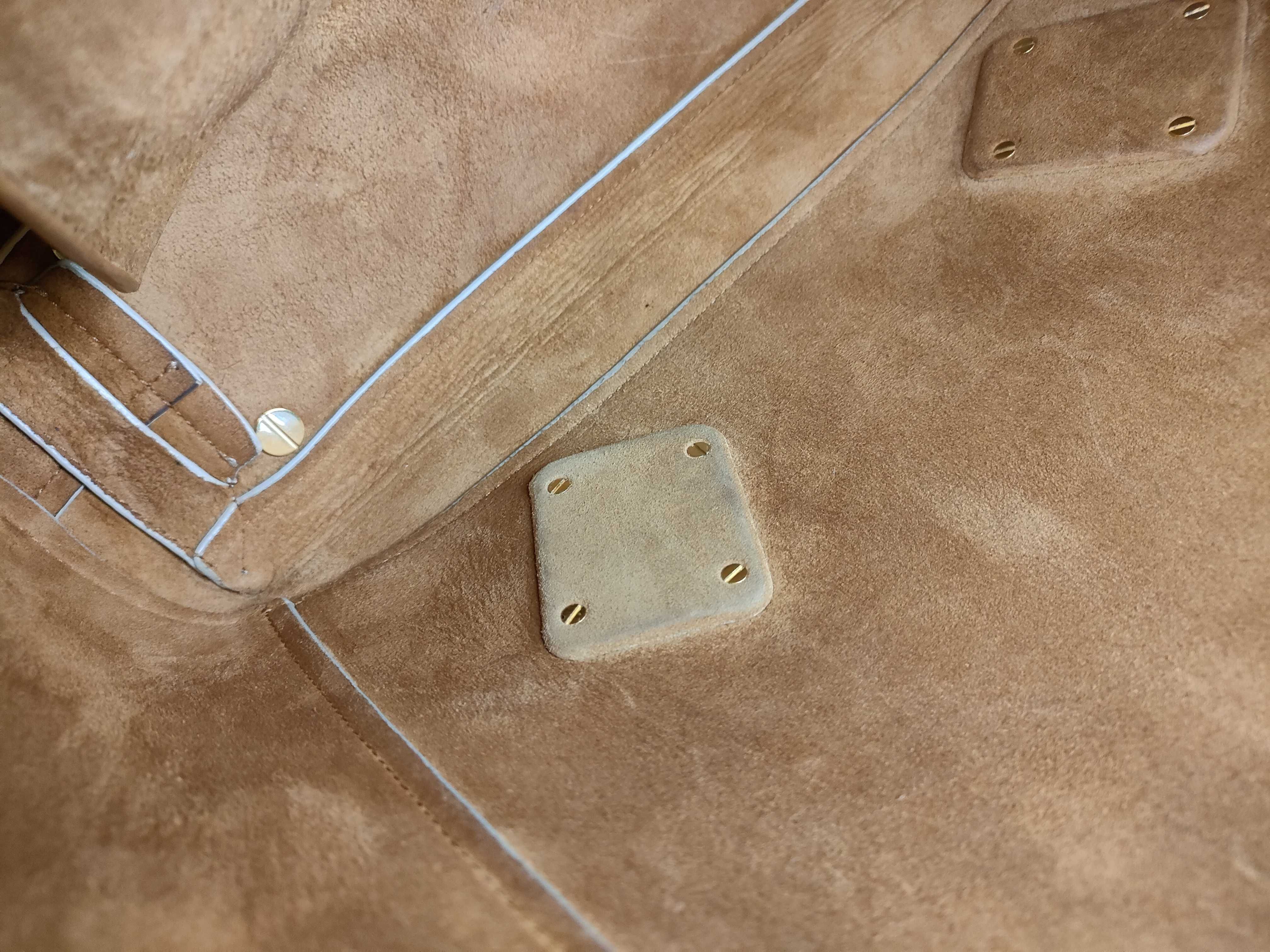 The Arco Leather Bag White Tote Bag — view 13
