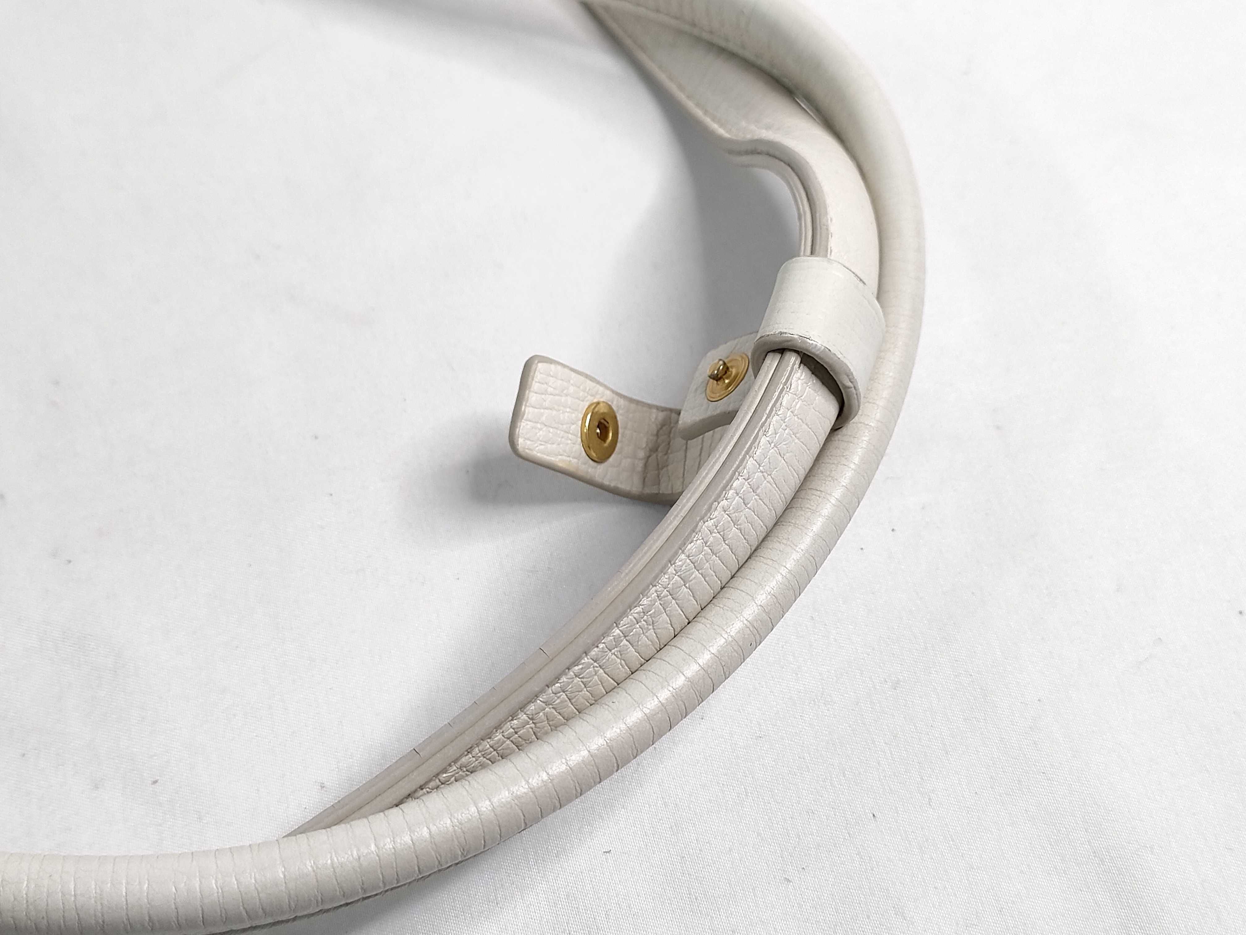 The Arco Leather Bag White Tote Bag — view 4