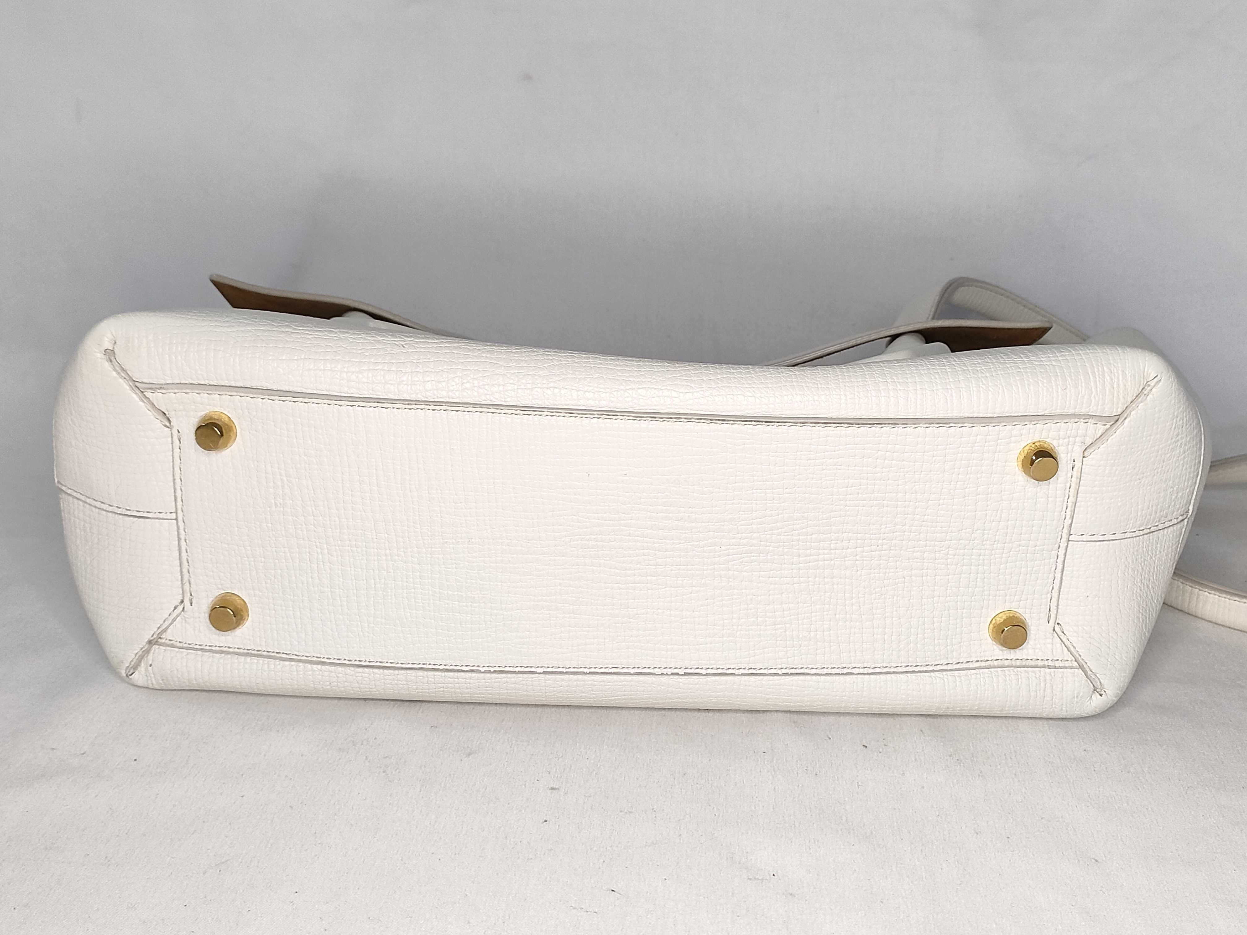 The Arco Leather Bag White Tote Bag — view 7