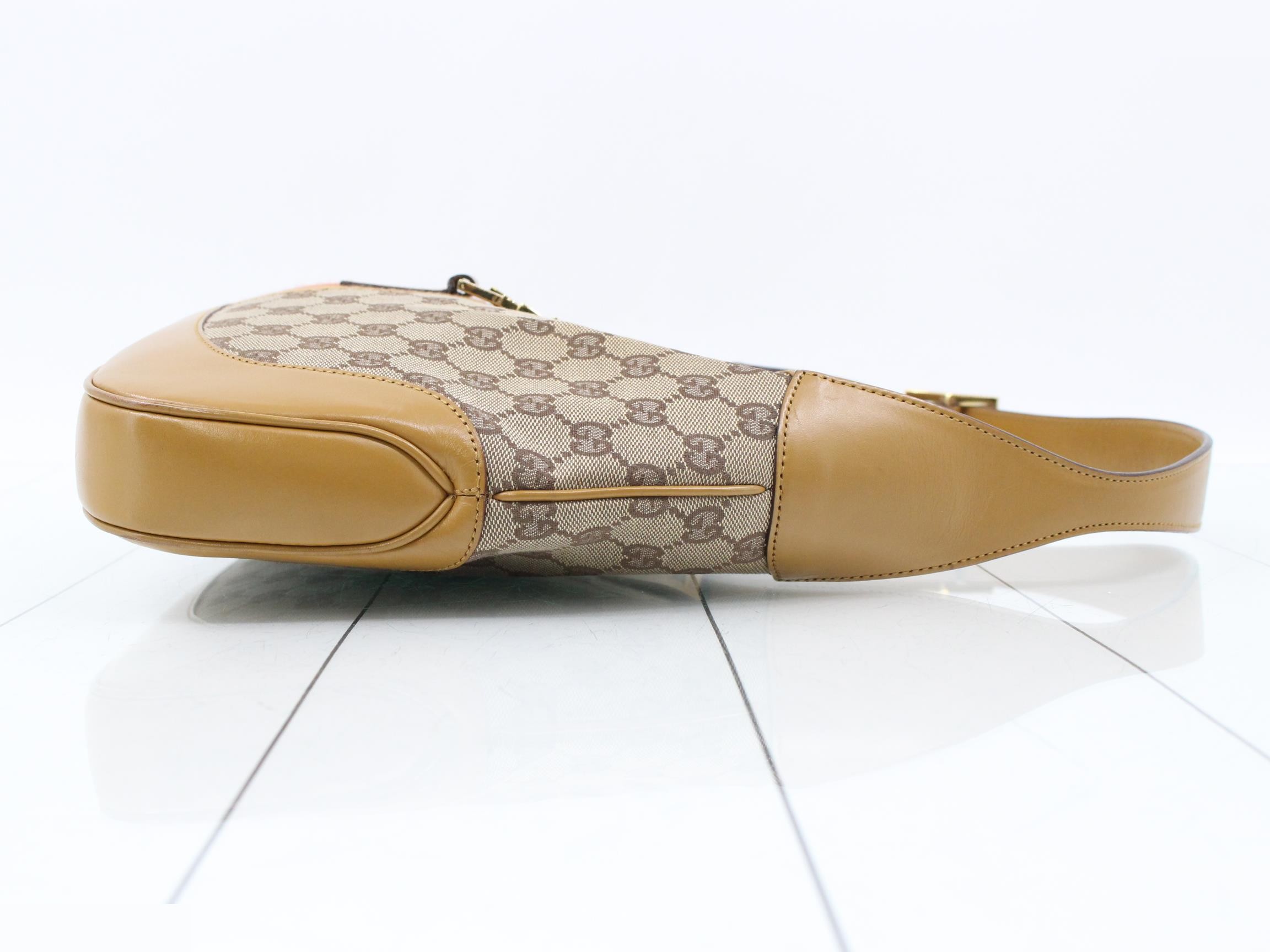 GG Canvas (Bag) - One-Shoulder Bag - Jackie - Camel — view 3