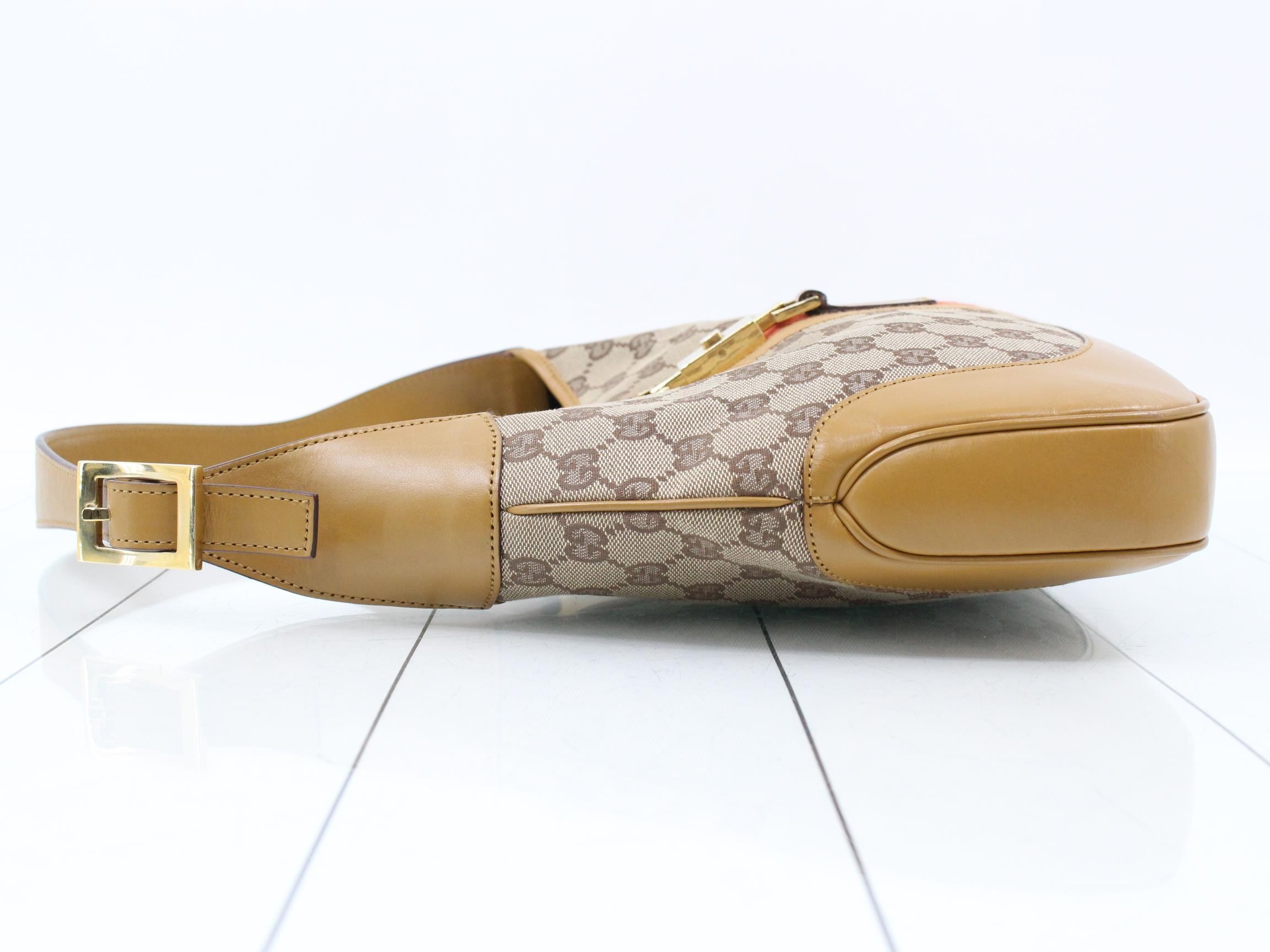 GG Canvas (Bag) - One-Shoulder Bag - Jackie - Camel — view 4
