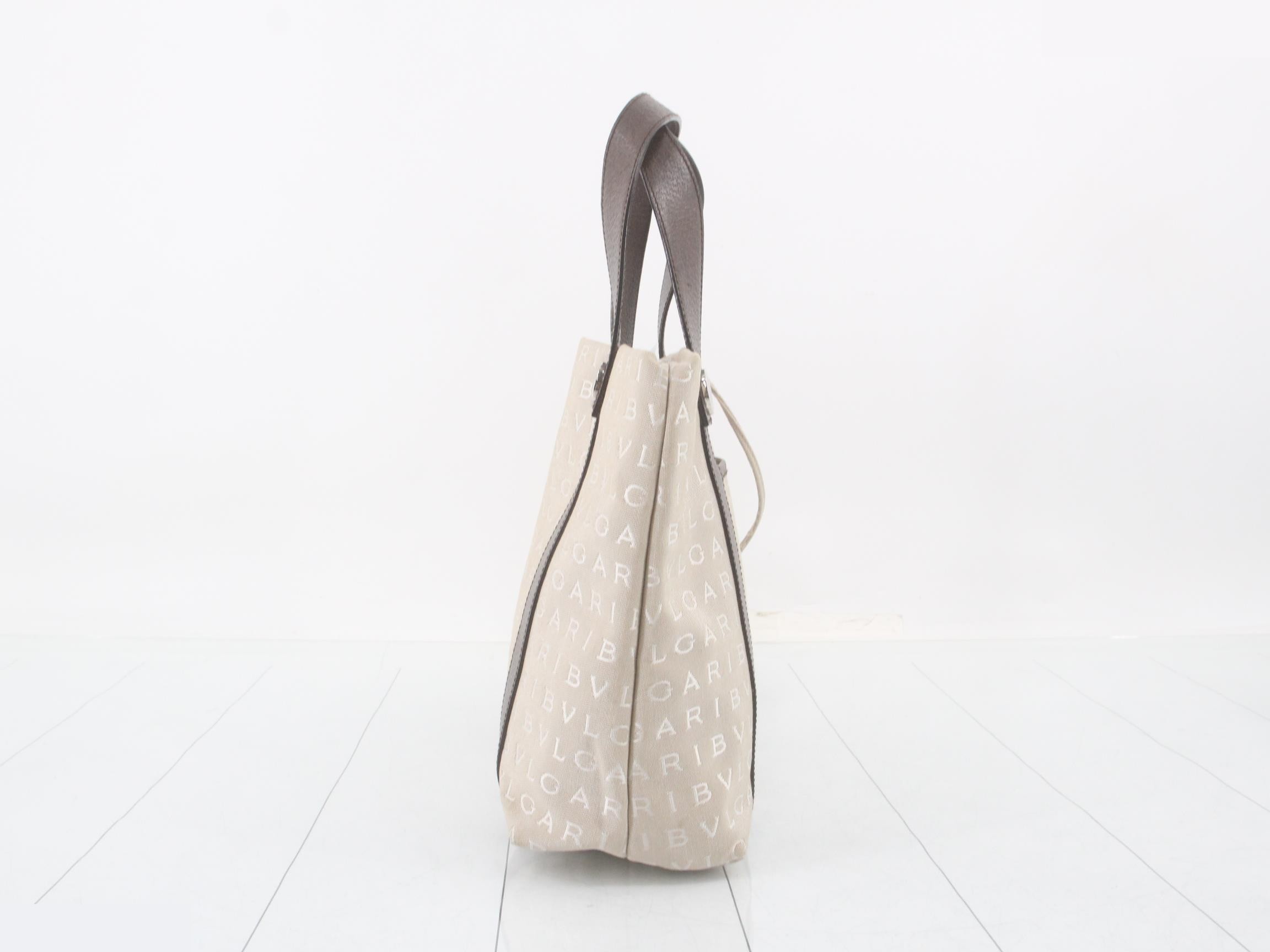 canvas leather — view 4