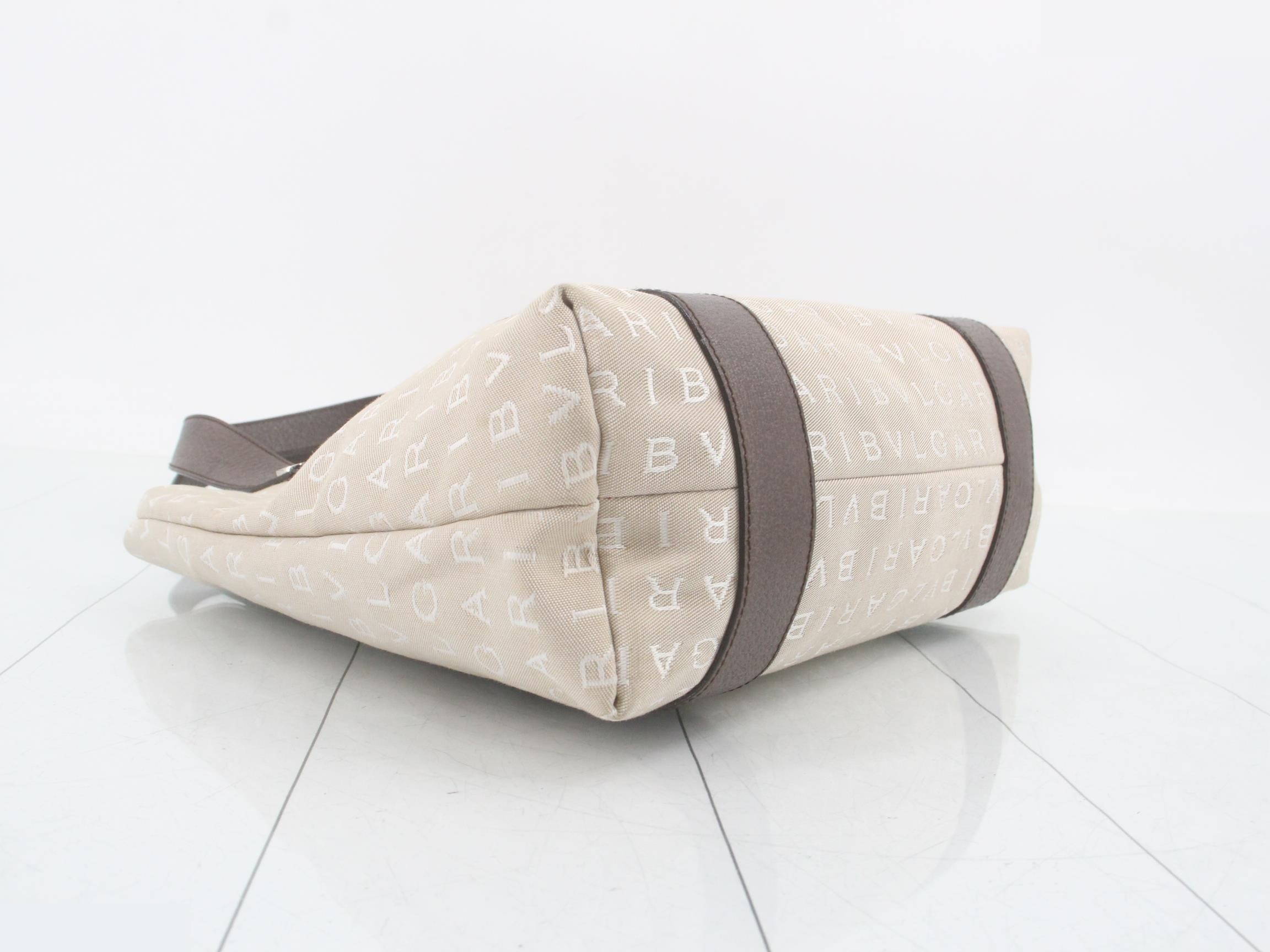 canvas leather — view 5